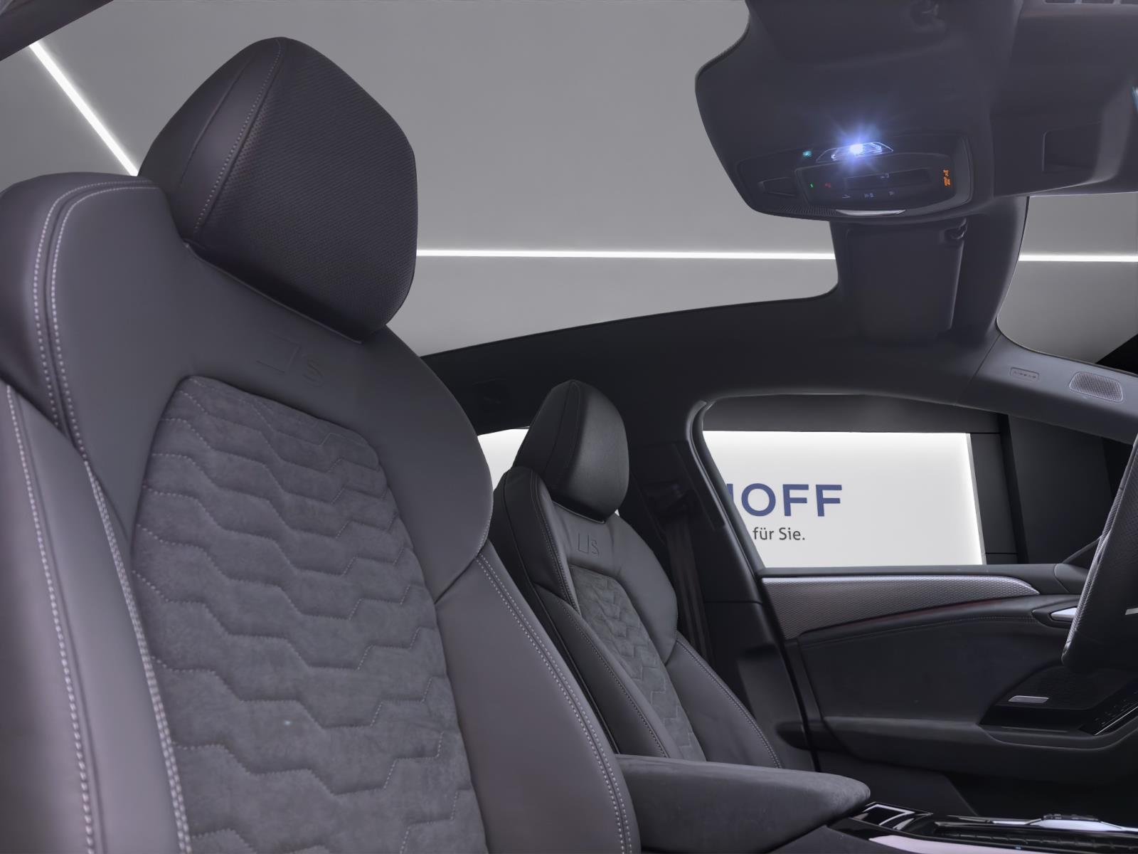 Audi A6 e-tron Avant PERFORMANCE S LINE PANO B&O HuD