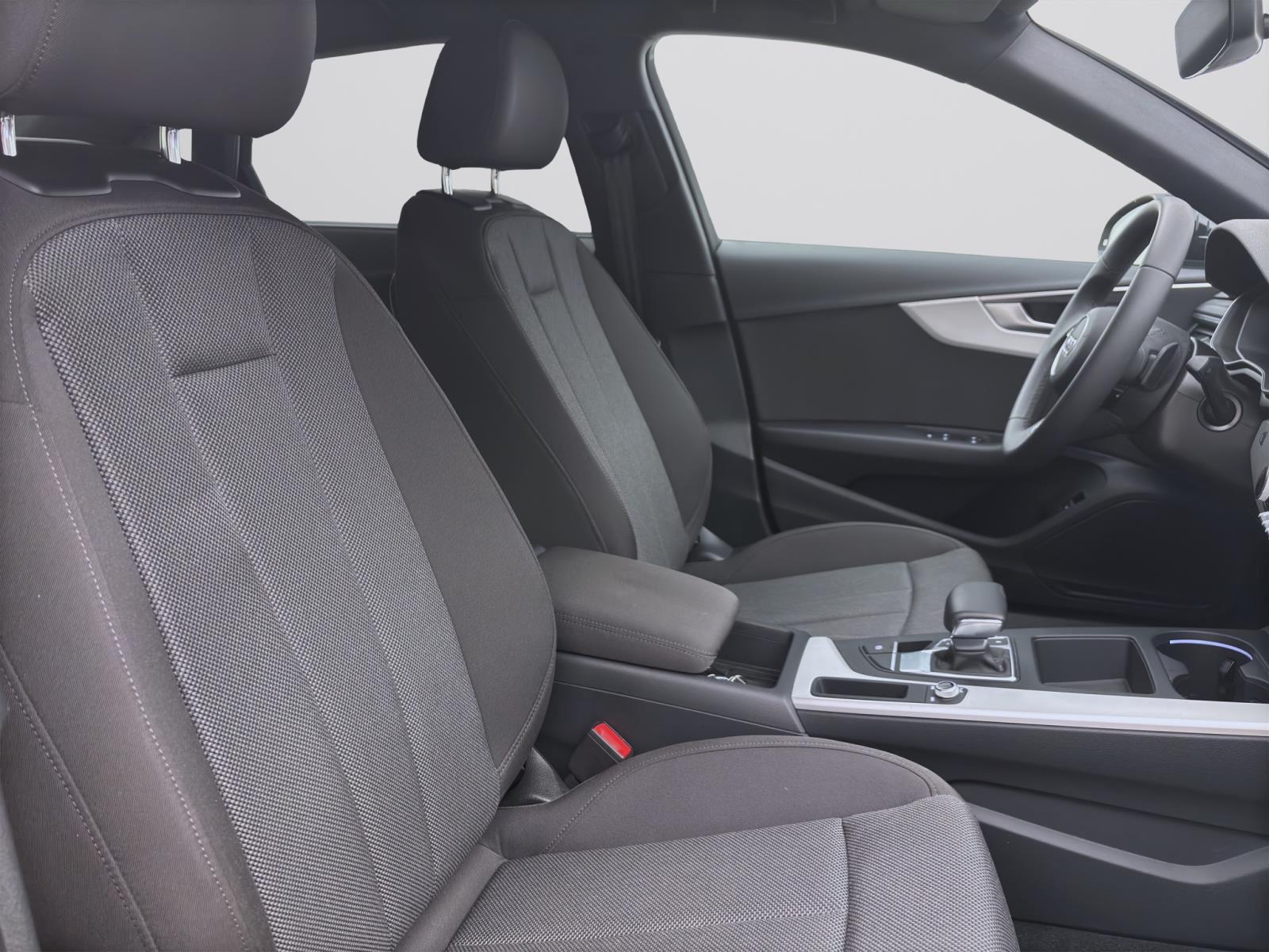 Audi A4 40 TFSI ADVANCED PDC MATRIX KAMERA VIRTUAL