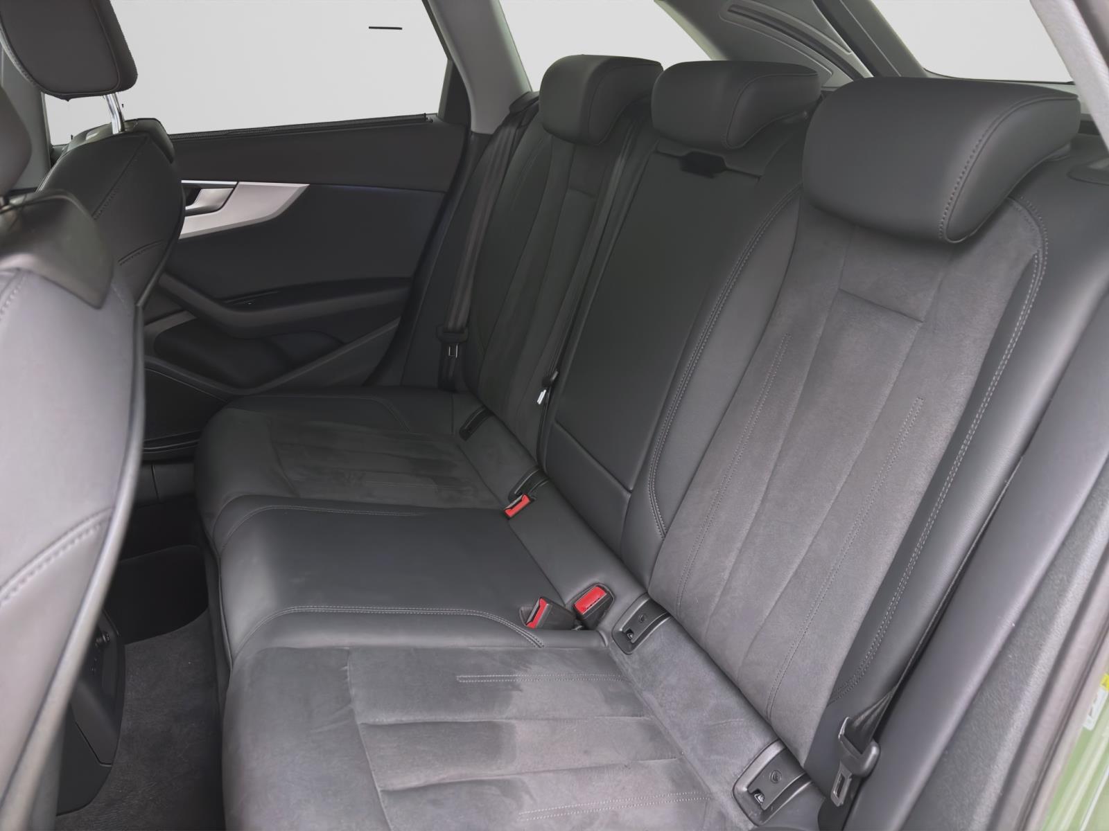 Audi A4 Avant 30 TDI ADVANCED AHK eKLAPPE GRA NAVI