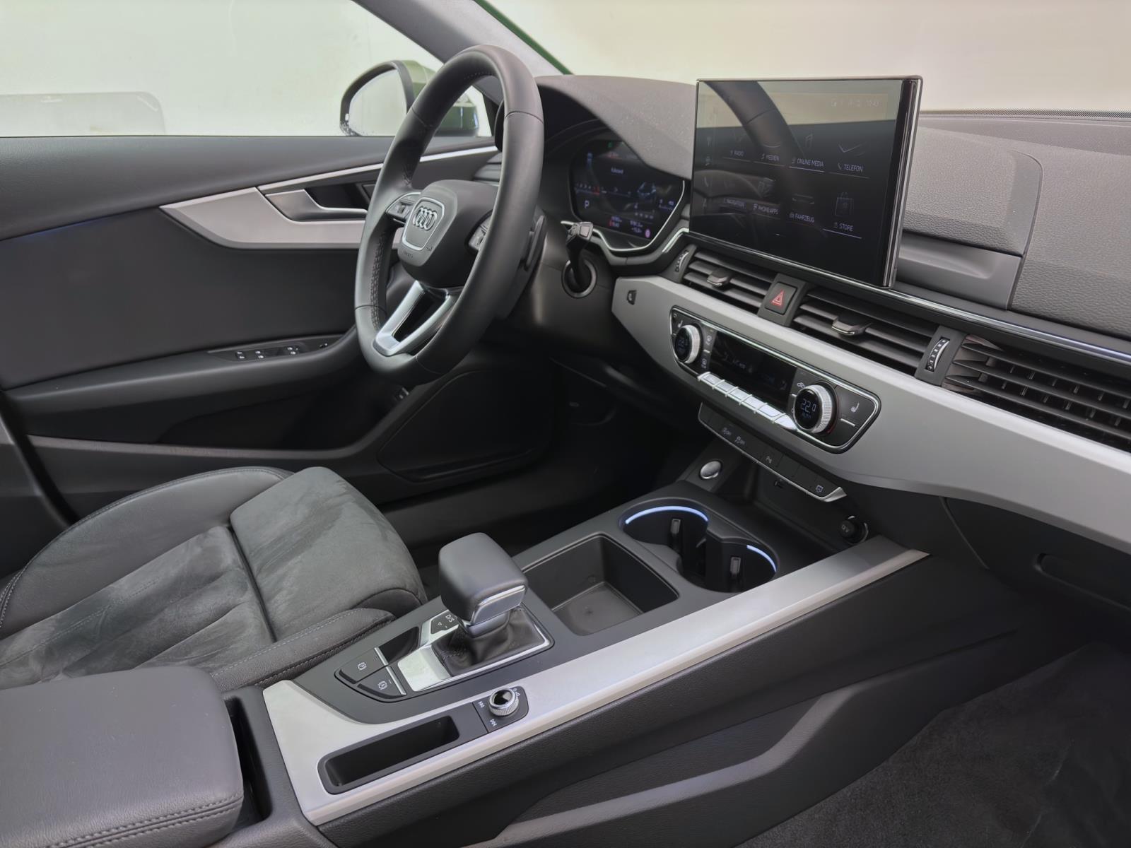 Audi A4 Avant 30 TDI ADVANCED AHK eKLAPPE GRA NAVI