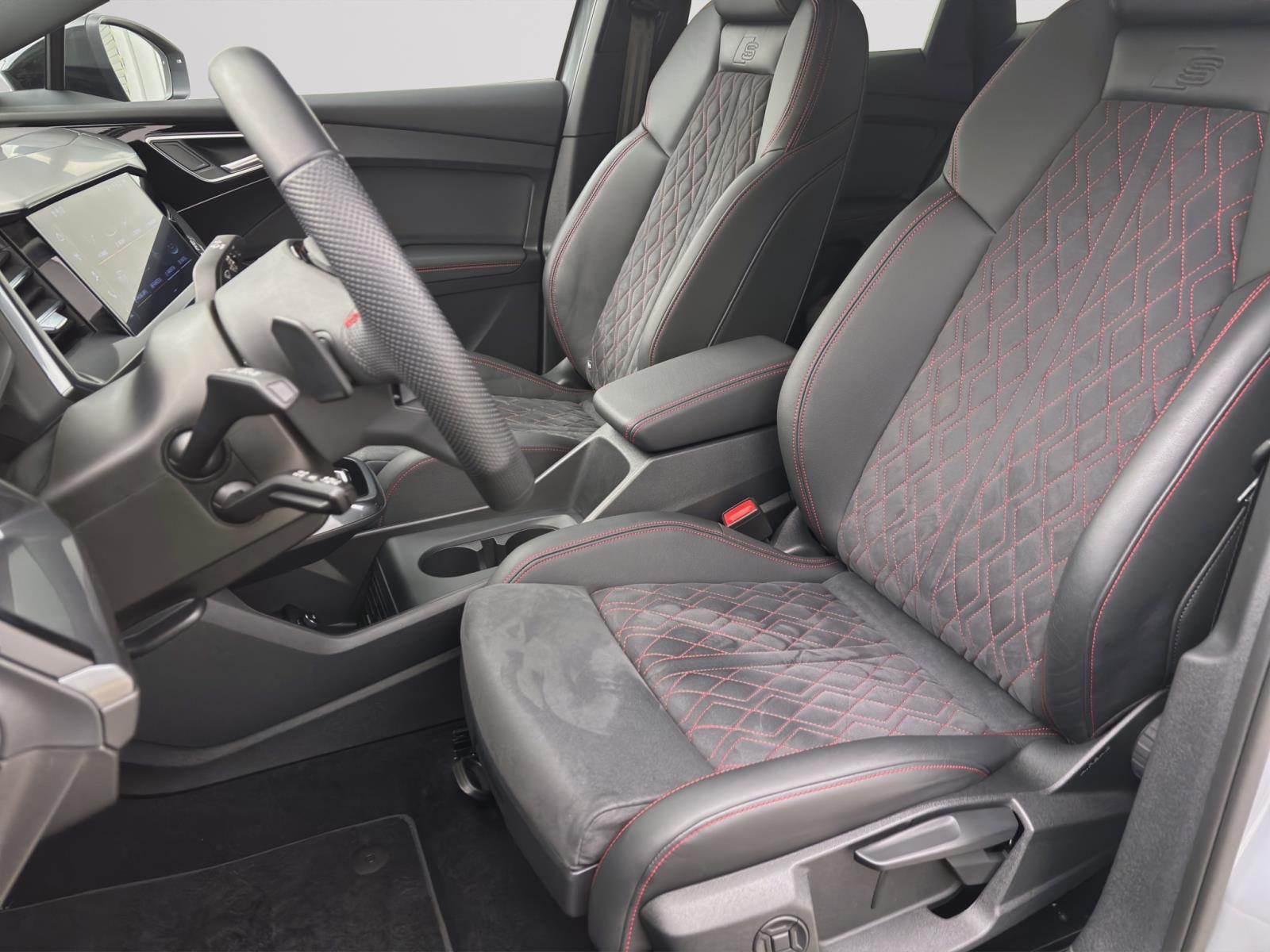 Audi Q4 e-tron Sportback 45 Q S LINE PDC KAMERA MATRIX AHK