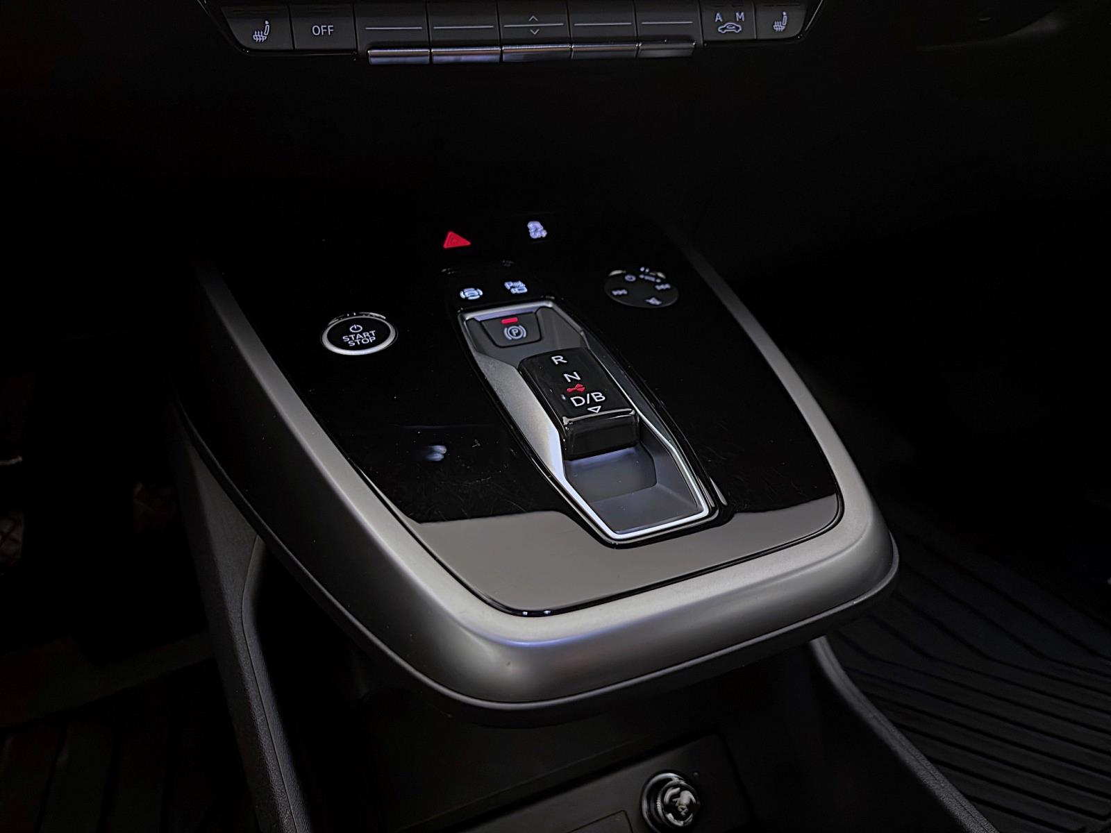 Audi Q4 e-tron 50 Q ADVANCED LM19 HuD NAVI PRO MATRIX