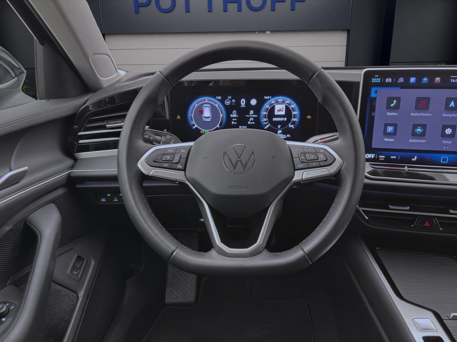 Volkswagen Passat Variant 2.0 TDI DSG ELEGANCE NAVI AHK KAMERA PDC
