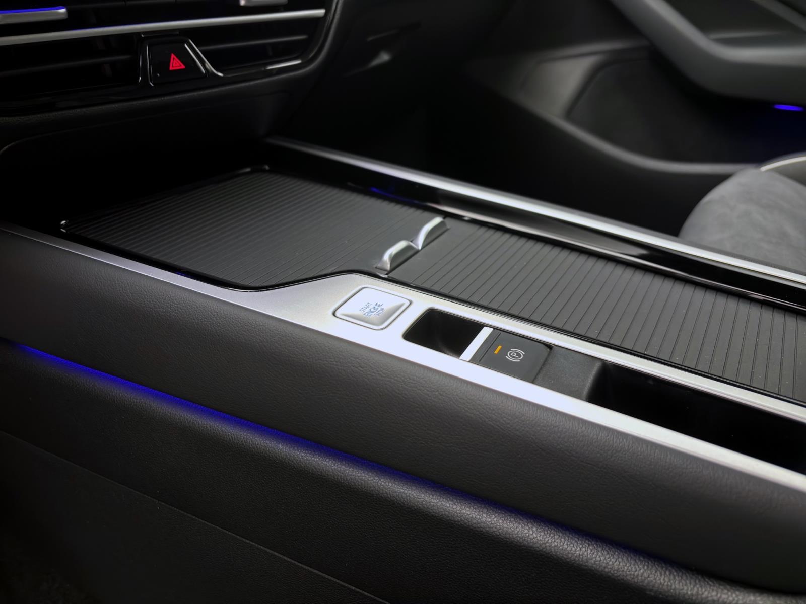 Volkswagen Passat Variant 2.0 TDI DSG ELEGANCE MATRIX AHK KAMERA NAVI
