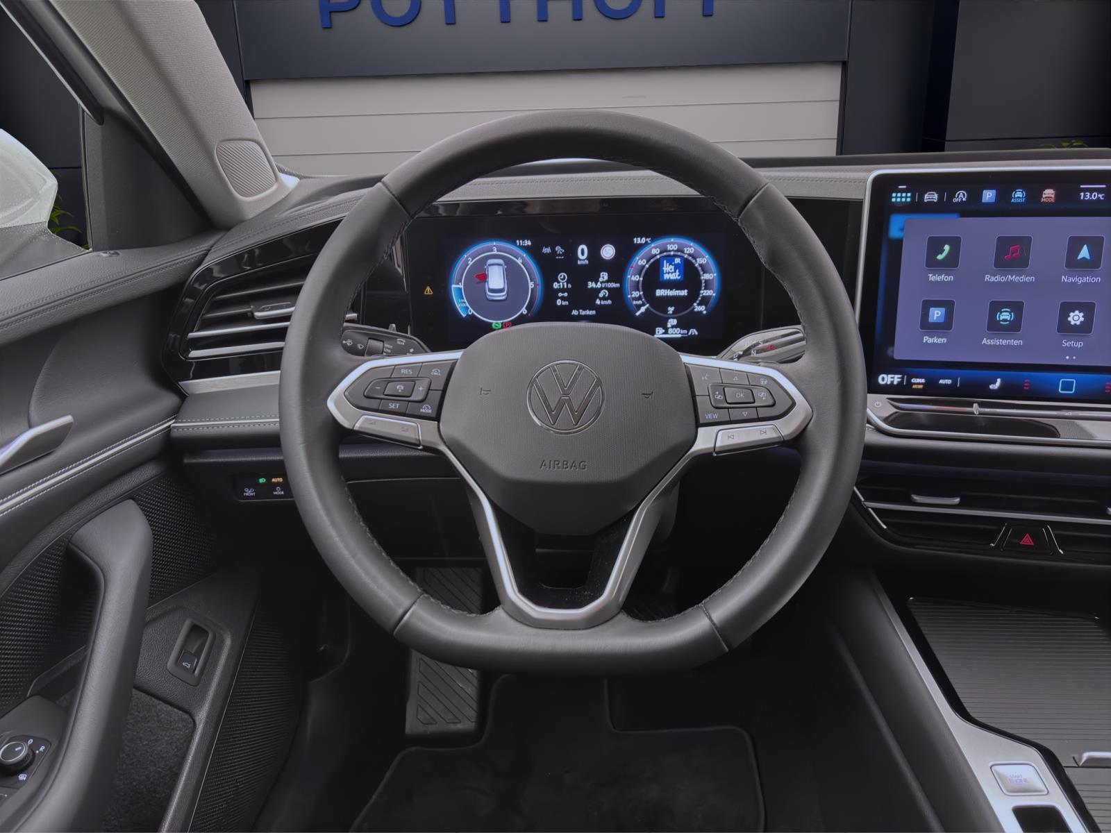 Volkswagen Passat Variant 2.0 TDI DSG ELEGANCE MATRIX AHK KAMERA SITZHZG