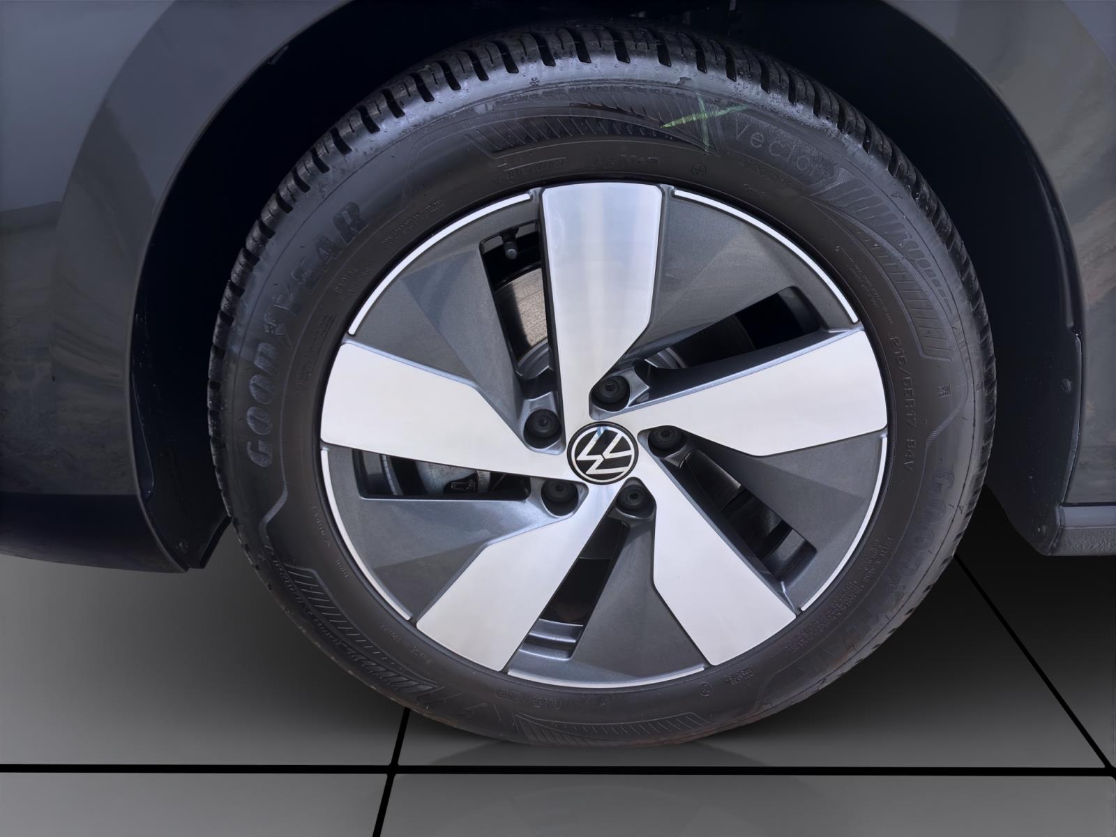 Volkswagen Passat Variant 1.5 eTSI DSG BUSINESS NAVI AHK KAMERA PDC