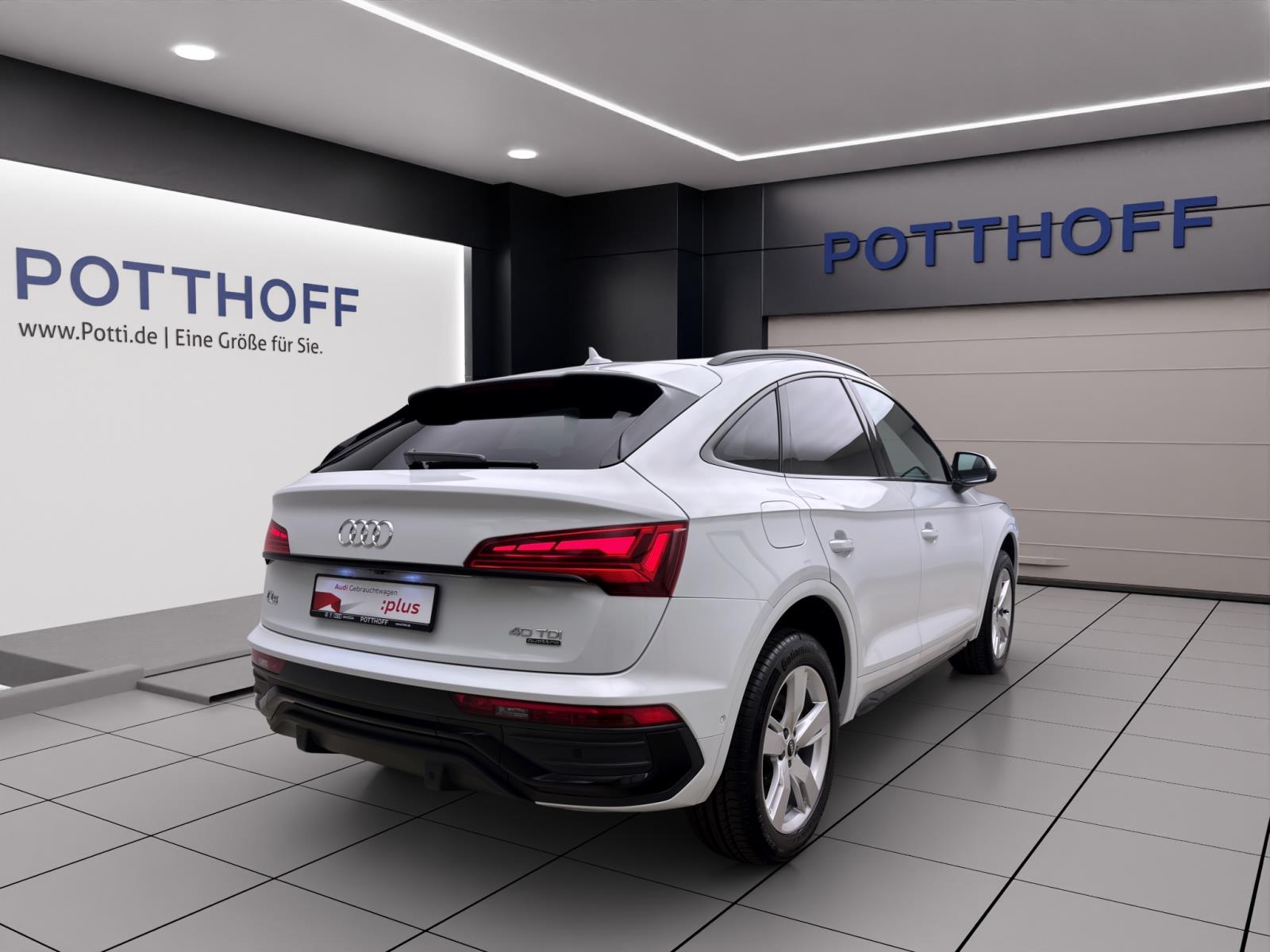 Audi Q5 Sportback 40 TDI Q S LINE PANO AHK LM19 NAVI