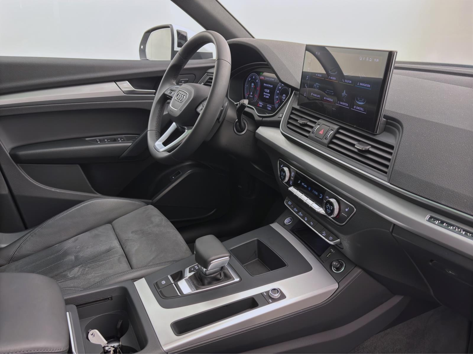 Audi Q5 Sportback 40 TDI Q S LINE PANO AHK LM19 NAVI