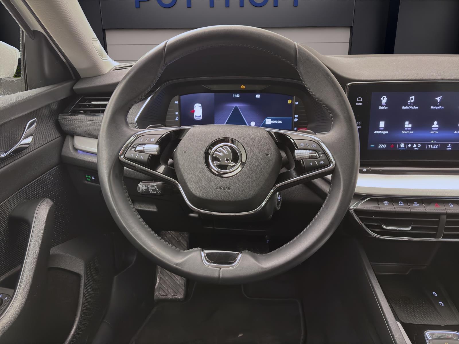 Skoda Octavia Combi 2.0 TDI DSG STYLE PANO STDHZG HuD NAVI