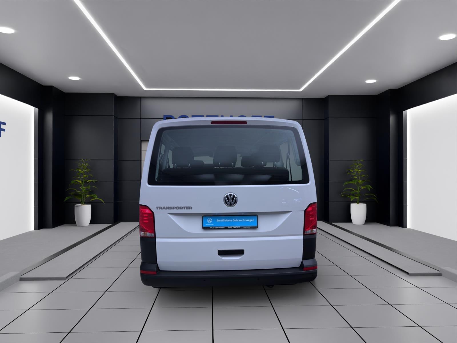 Volkswagen T6.1 Transporter Kombi 2.0 TDI 9-SITZER NAVI KLIMA PDC