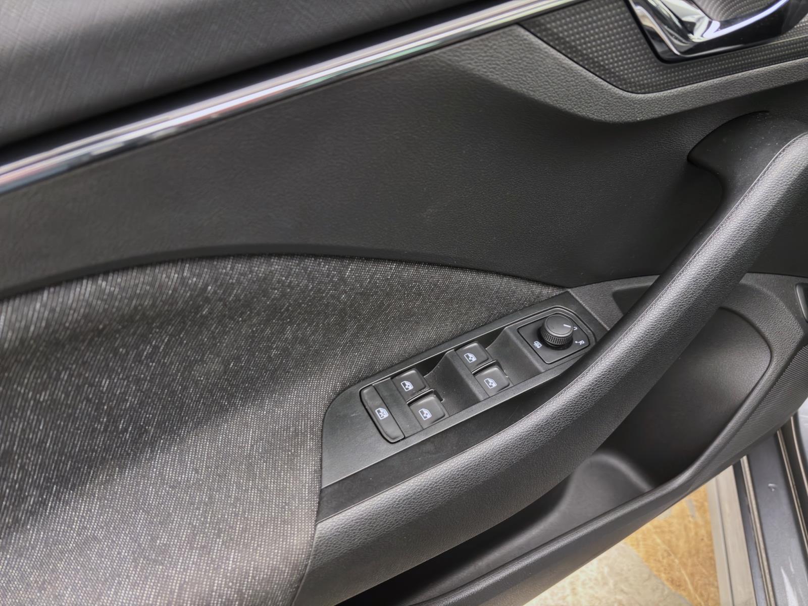 Skoda Kamiq 1.0 TSI STYLE KAMERA PDC SITZHZG KLIMA