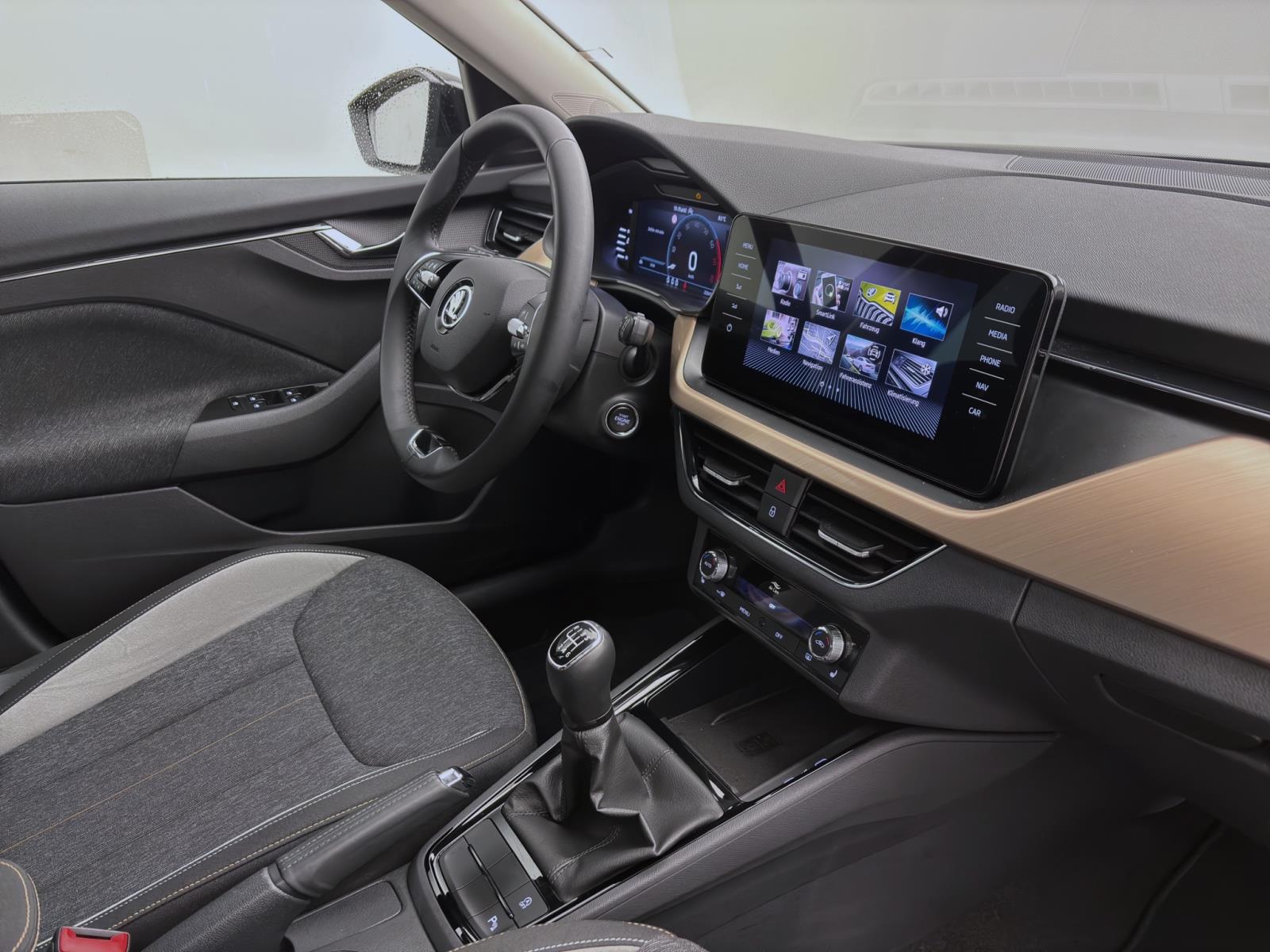 Skoda Kamiq 1.0 TSI STYLE KAMERA SITZHZG PDC