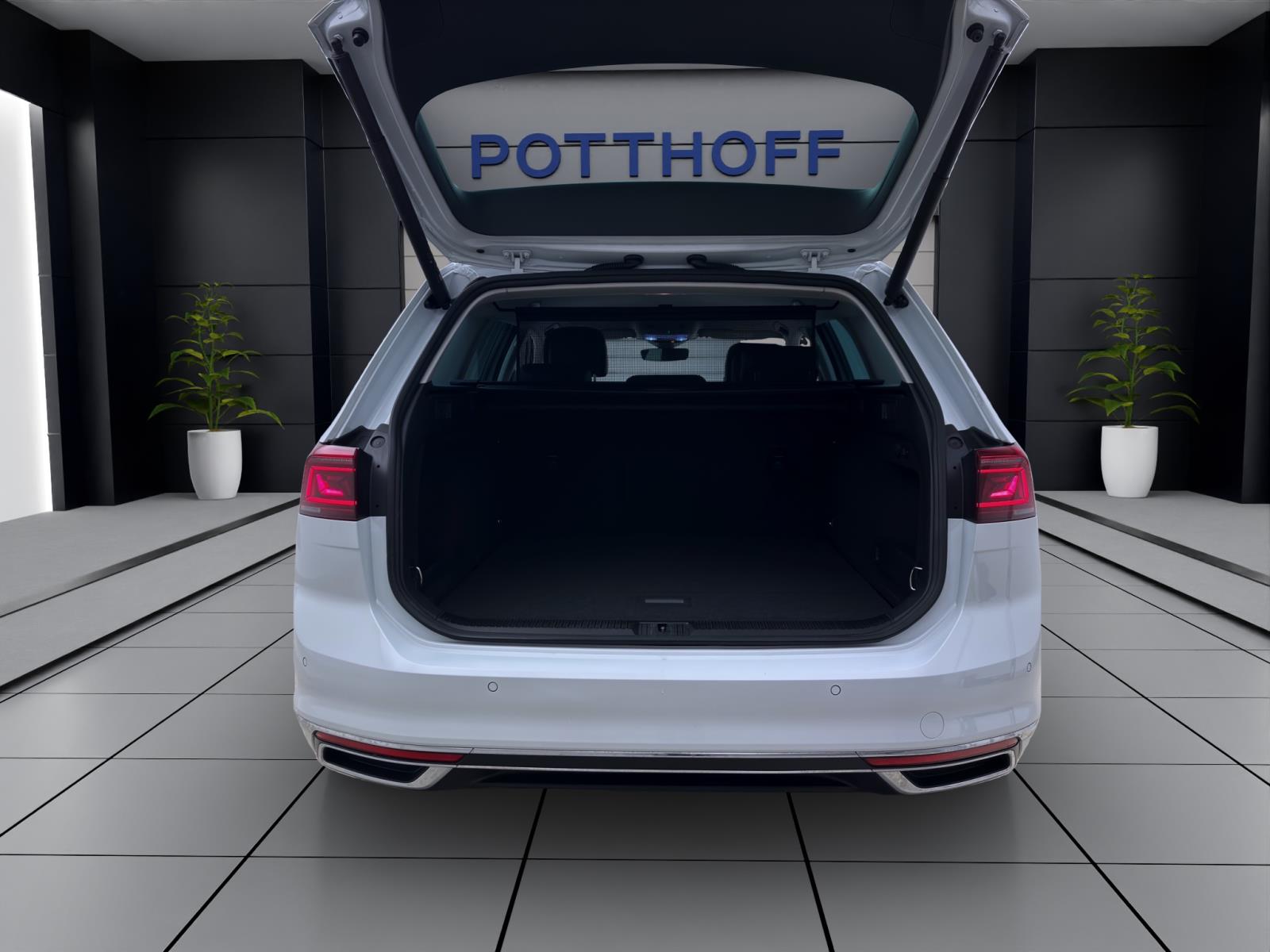 Volkswagen Passat Variant 2.0 TDI DSG ELEGANCE HuD IQ.LIGHT AHK KAMERA