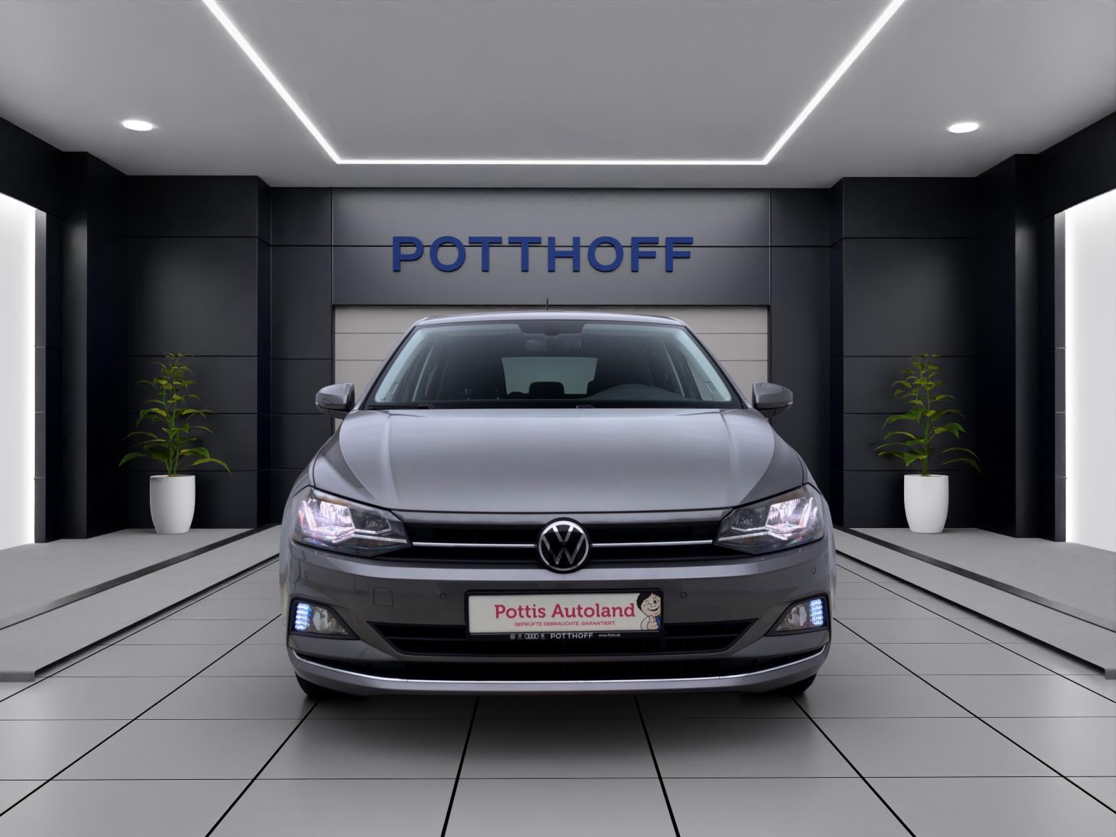 Volkswagen Polo 1.0 TSI HIGHLINE NAVI PDC SITZHZG ACC
