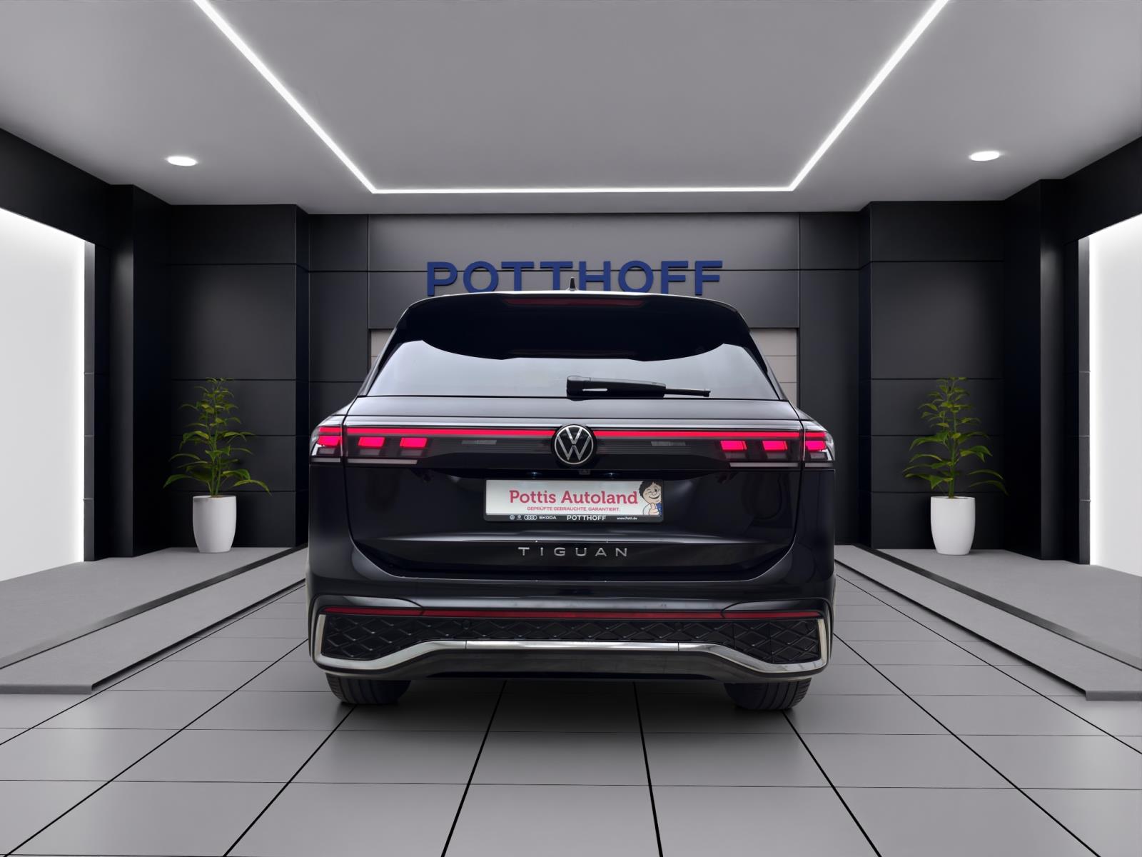 Volkswagen Tiguan 2.0 TDI DSG R-LINE NAVI AHK KAMERA PDC