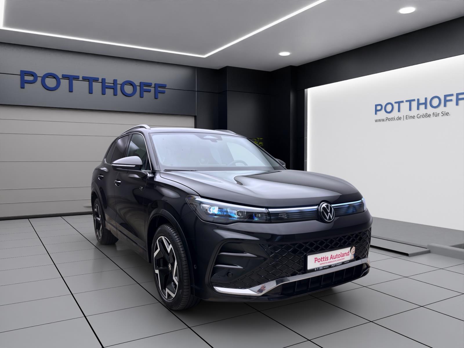 Volkswagen Tiguan 2.0 TDI DSG R-LINE NAVI AHK KAMERA PDC