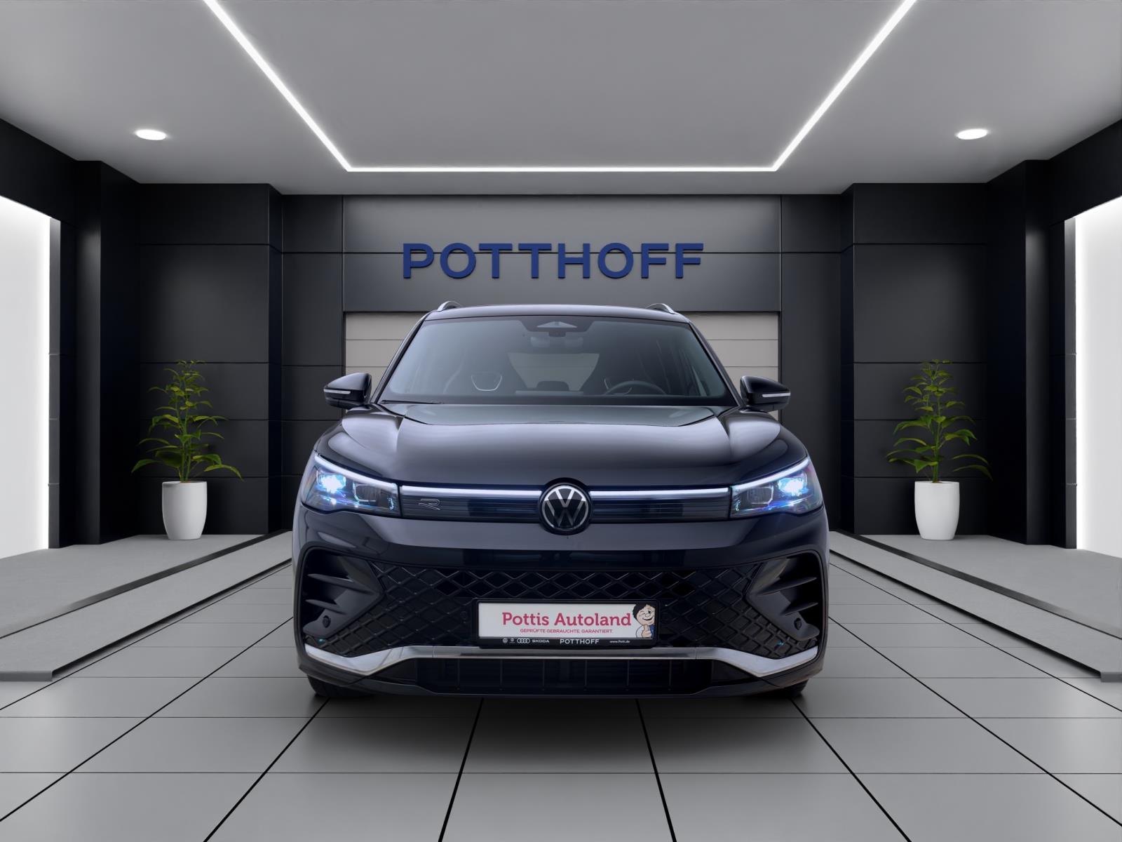 Volkswagen Tiguan 2.0 TDI DSG R-LINE NAVI AHK KAMERA PDC