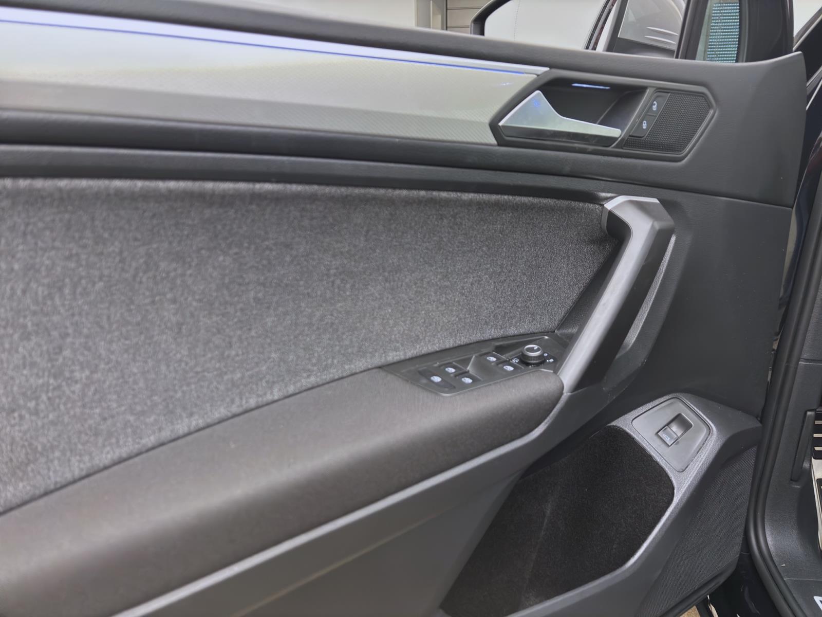 Volkswagen Tiguan Allspace 2.0 TDI DSG LIFE NAVI AHK KAMERA PDC