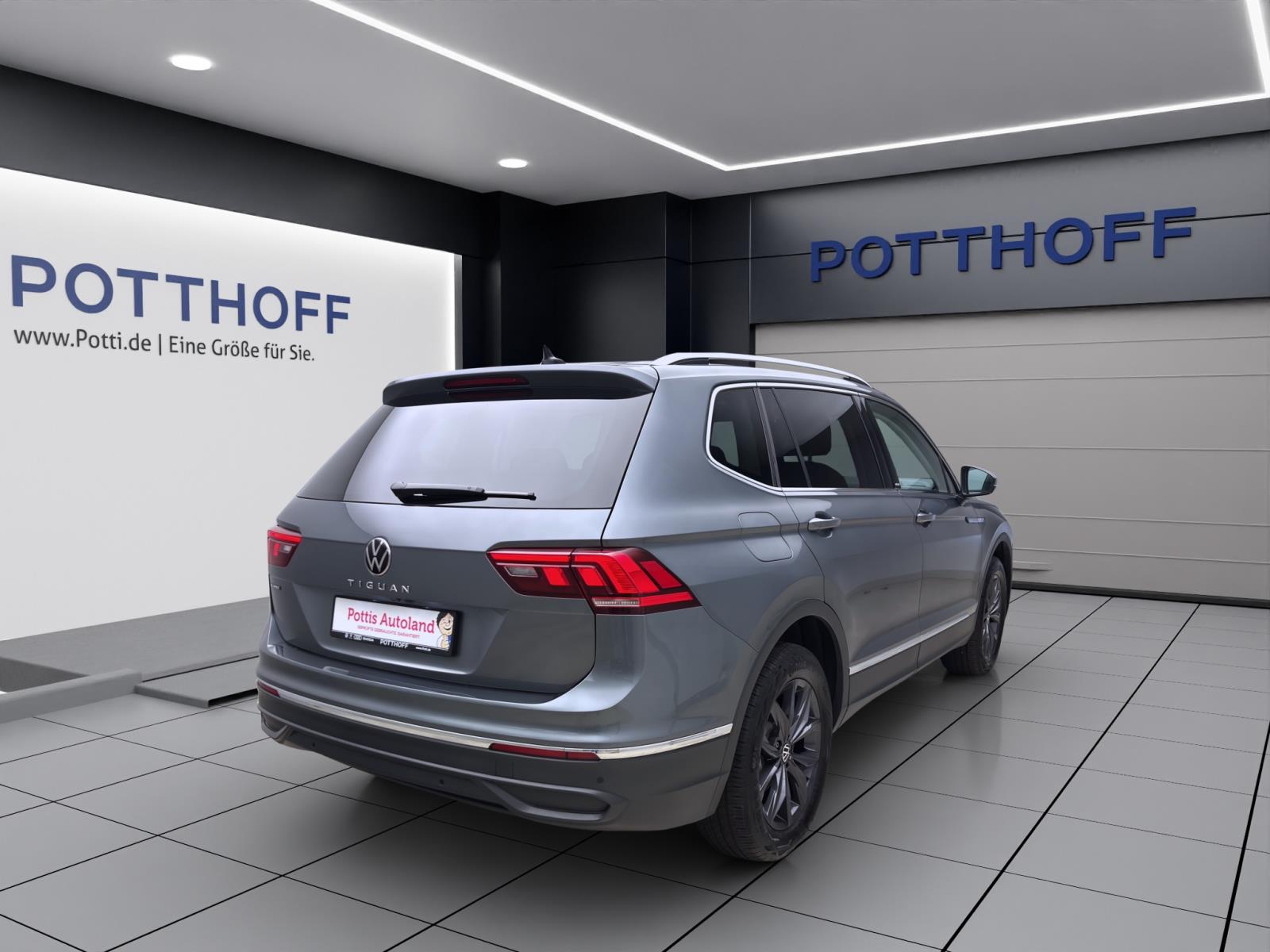 Volkswagen Tiguan Allspace 1.5 TSI LIFE NAVI AHK KAMERA PDC