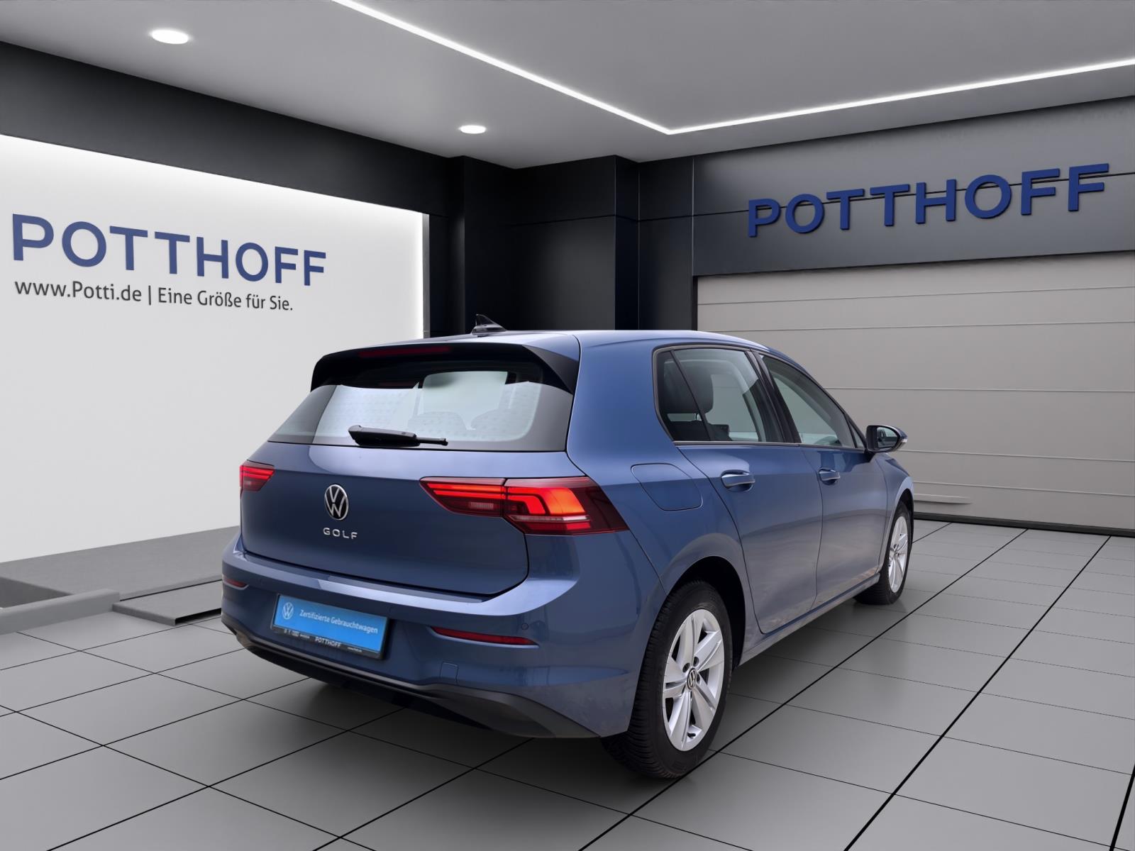 Volkswagen Golf 1.5 TSI LIFE NAVI AHK KLIMA SITZHZG
