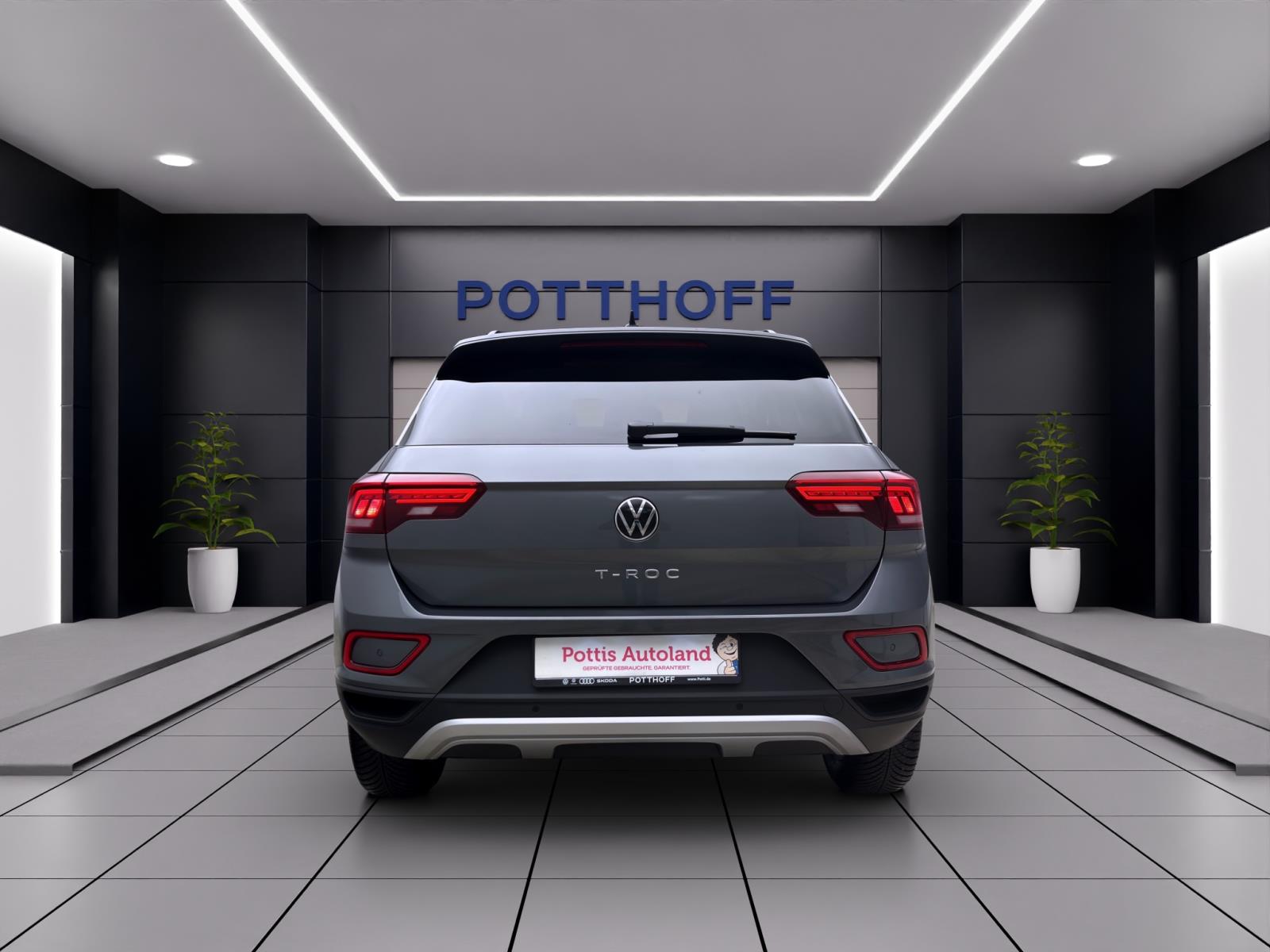 Volkswagen T-Roc 1.0 TSI LIFE NAVI PDC SITZHZG LED