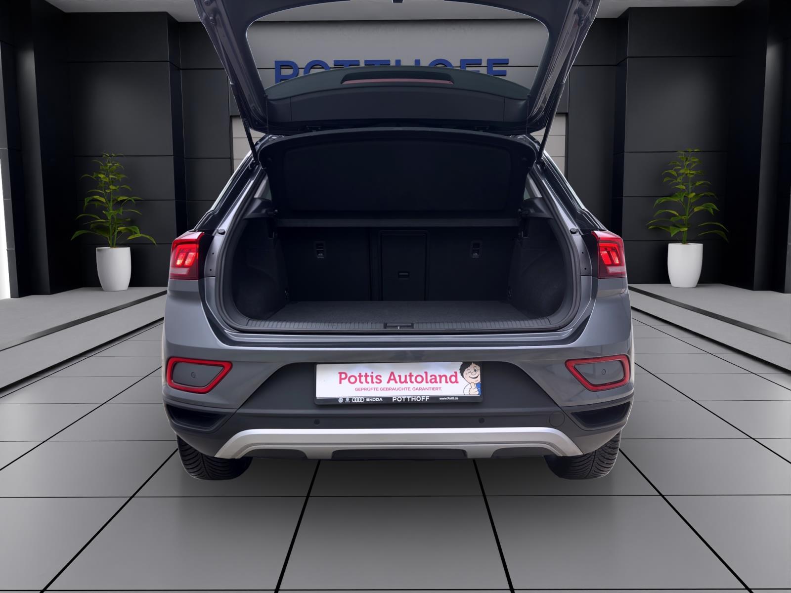 Volkswagen T-Roc 1.0 TSI LIFE NAVI PDC SITZHZG LED