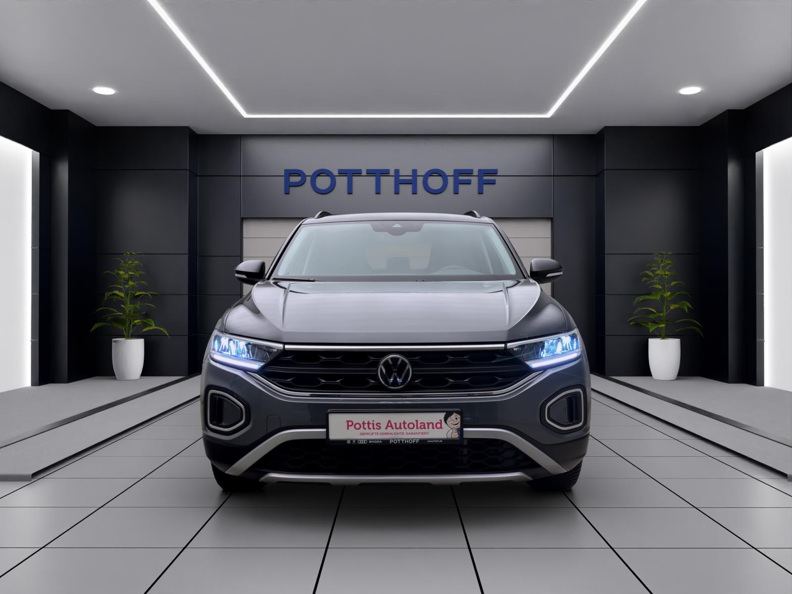 Volkswagen T-Roc 1.0 TSI LIFE NAVI PDC SITZHZG LED