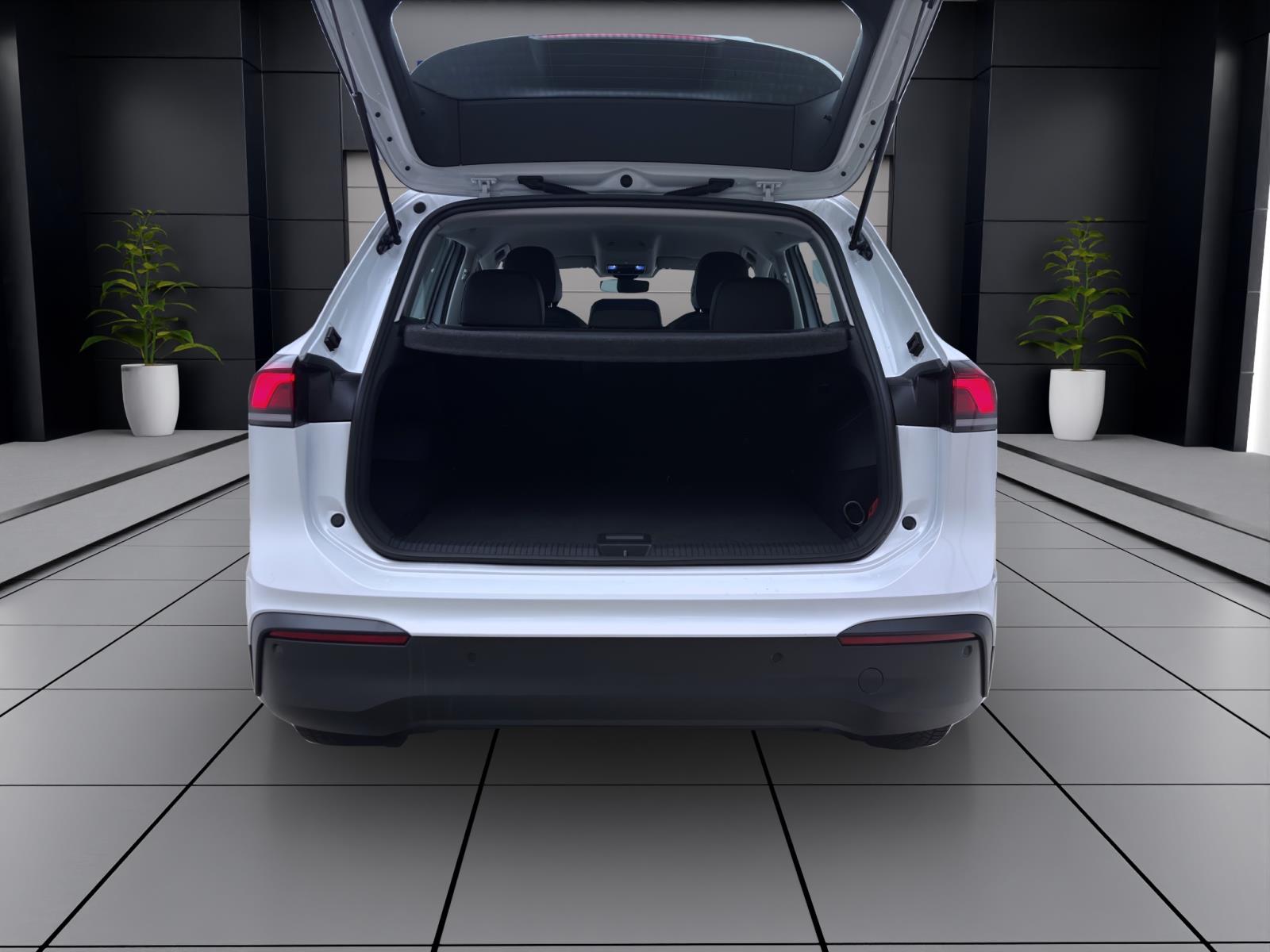Volkswagen Tiguan 2.0 TDI DSG LIFE NAVI AHK KAMERA LED
