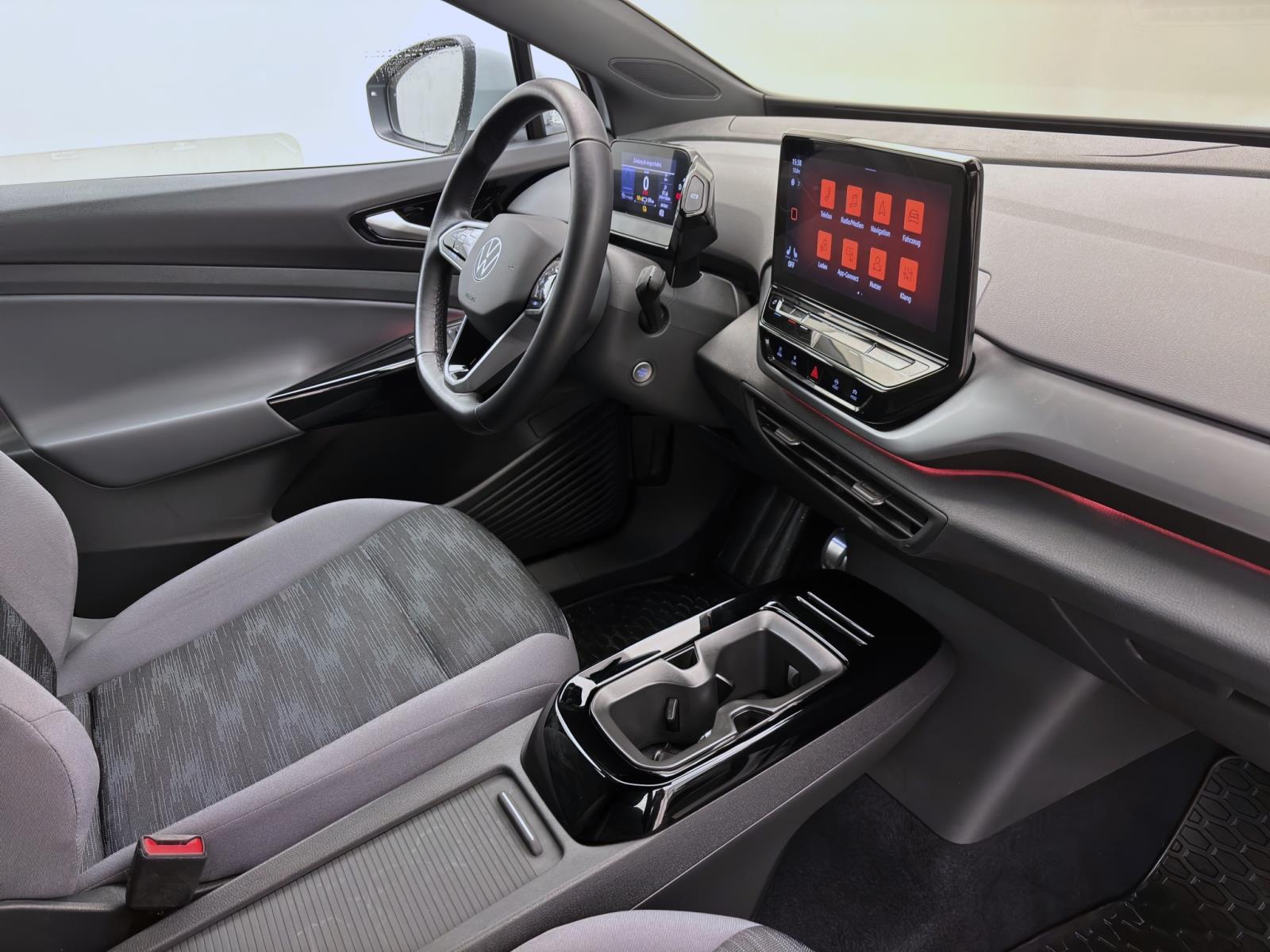 Volkswagen ID.4 PURE NAVI PDC KLIMA SITZHZG LED