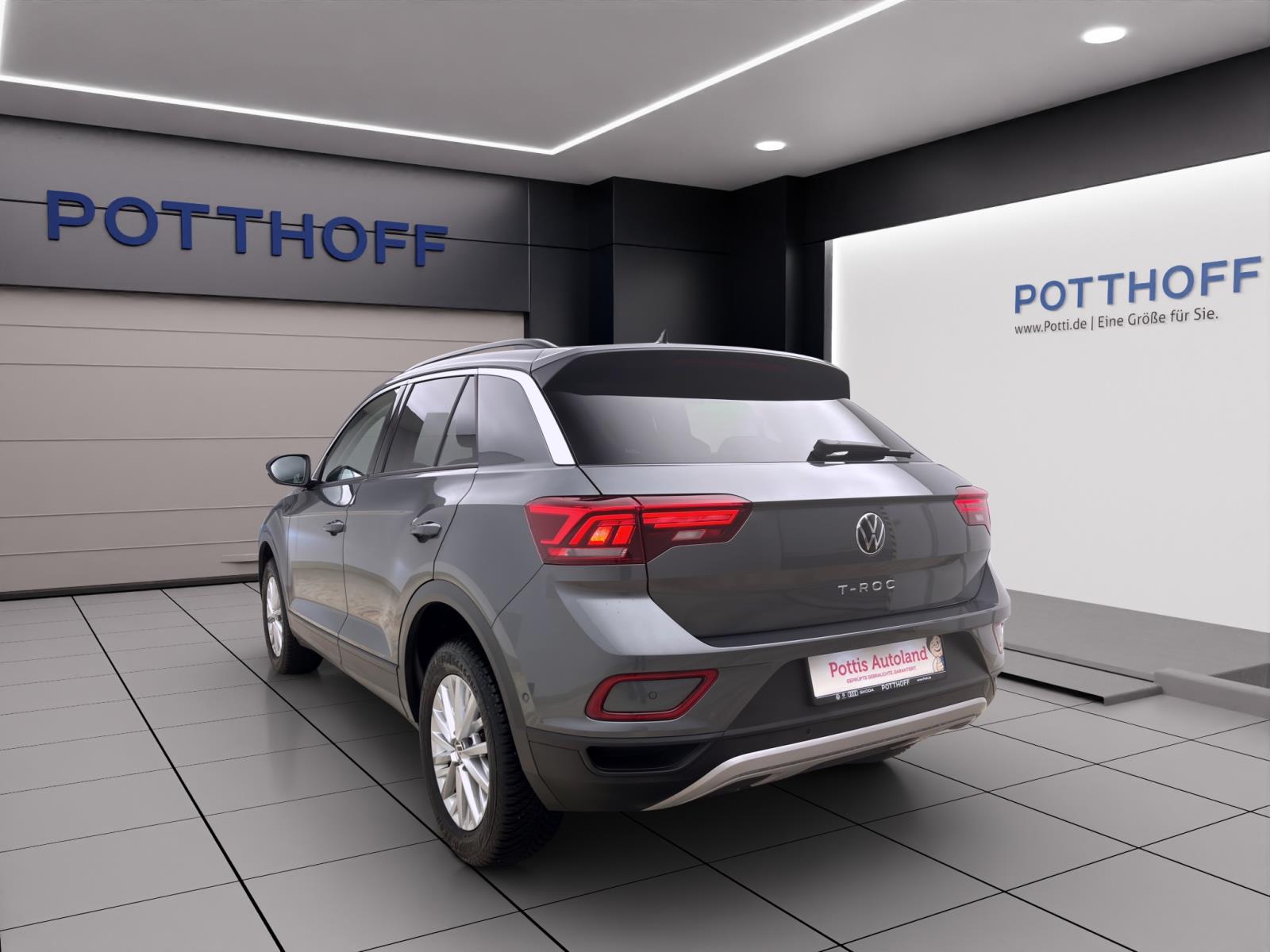 Volkswagen T-Roc 1.0 TSI LIFE NAVI KLIMA PDC SITZHZG