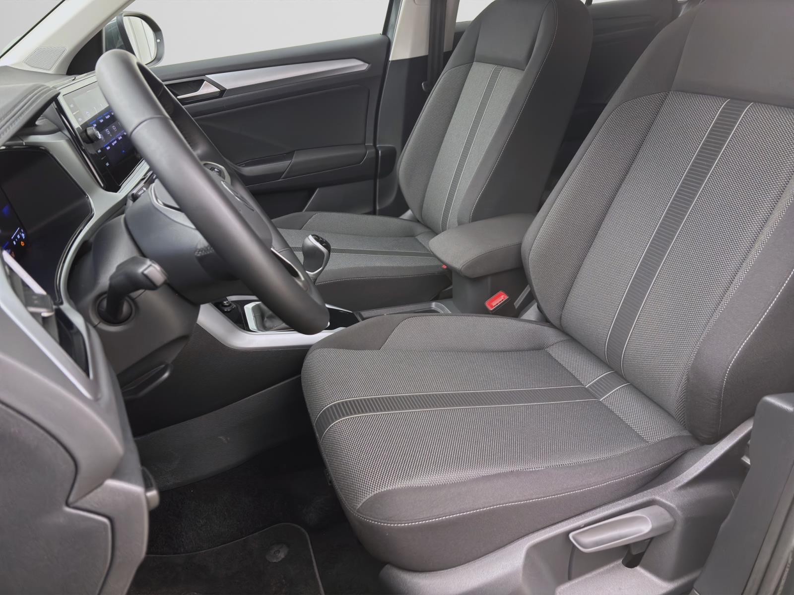 Volkswagen T-Roc 1.0 TSI LIFE NAVI KLIMA PDC SITZHZG