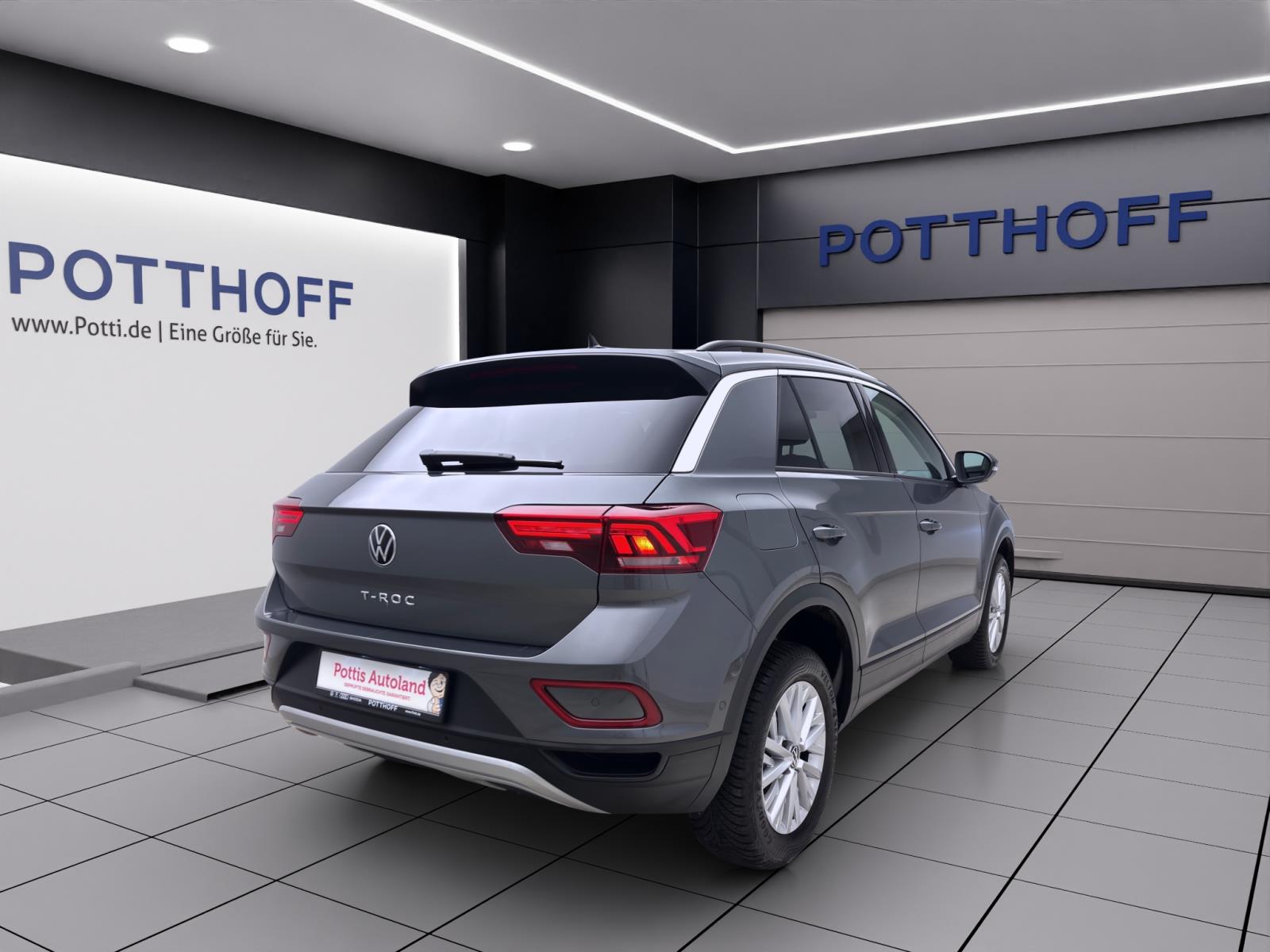 Volkswagen T-Roc 1.0 TSI LIFE NAVI KLIMA PDC LED