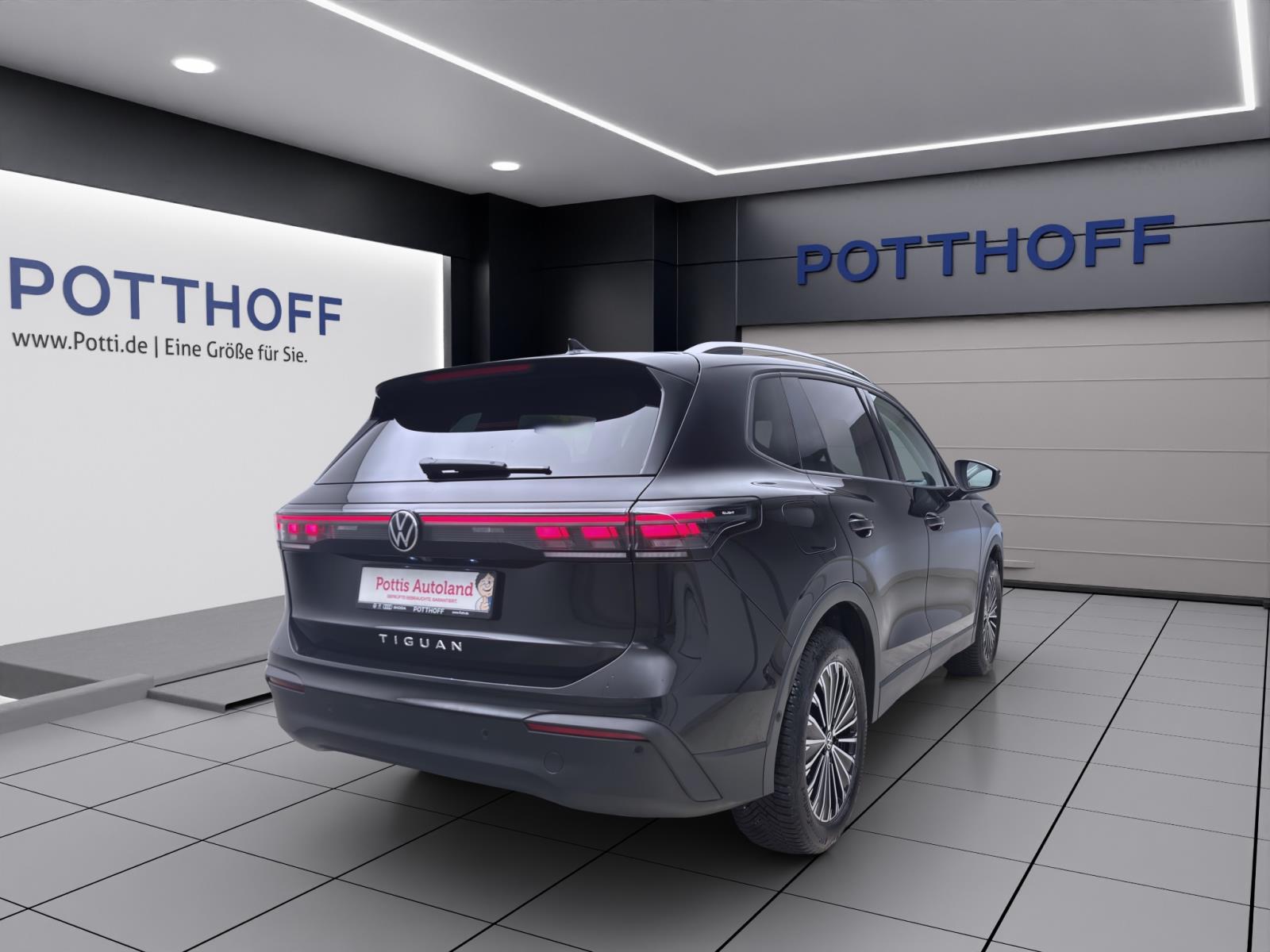 Volkswagen Tiguan 2.0 TDI DSG LIFE NAVI AHK KAMERA SITZHZG