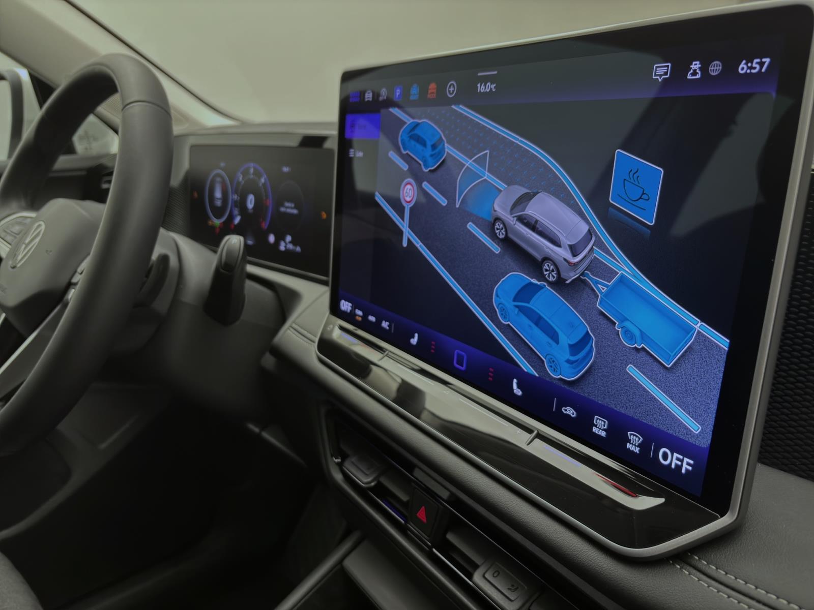 Volkswagen Tiguan 2.0 TDI DSG LIFE NAVI AHK KAMERA HuD