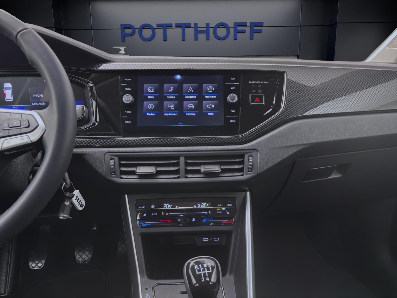 Volkswagen Taigo 1.0 TSI LIFE NAVI KLIMA SITZHZG PDC