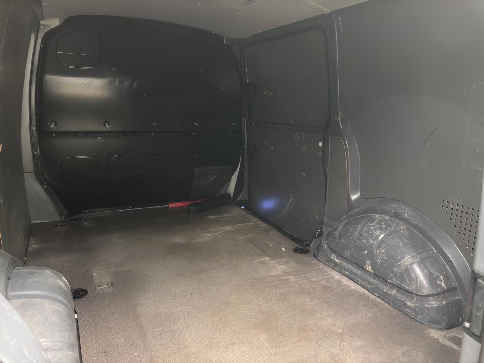 Volkswagen T6.1 Transporter Kasten 2.0 TDI ECO PROFI NAVI AHK KLIMA