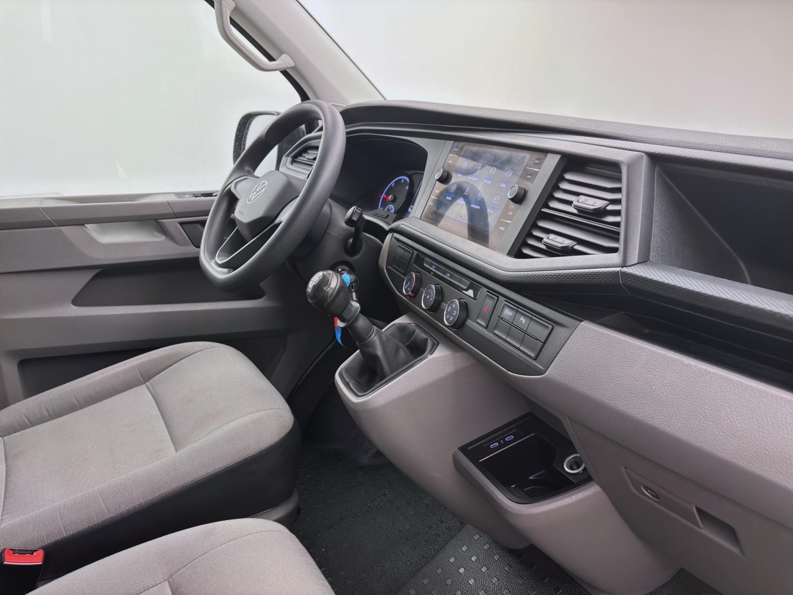 Volkswagen T6.1 Transporter Kasten 2.0 TDI ECO PROFI NAVI AHK KLIMA