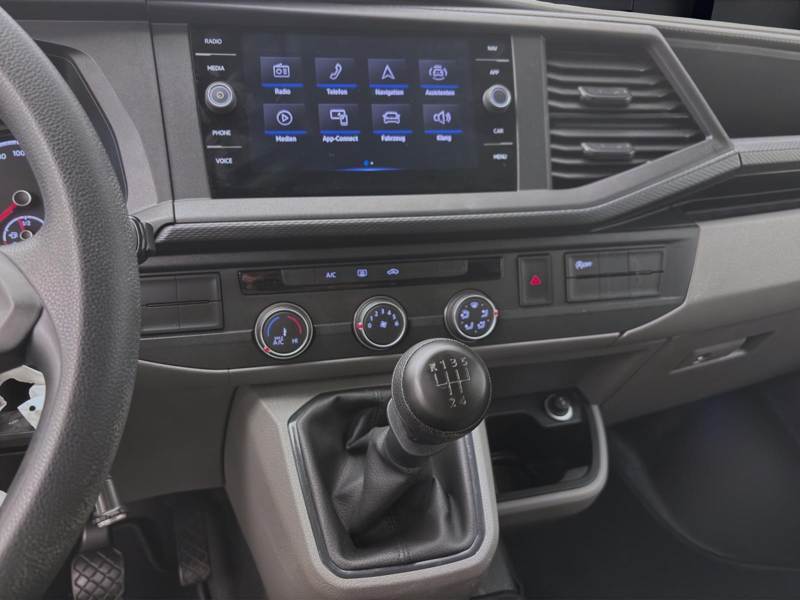 Bild 12: Volkswagen T6.1 Transporter Kombi 2.0 TDI 9-SITZER NAVI PDC KLIMA