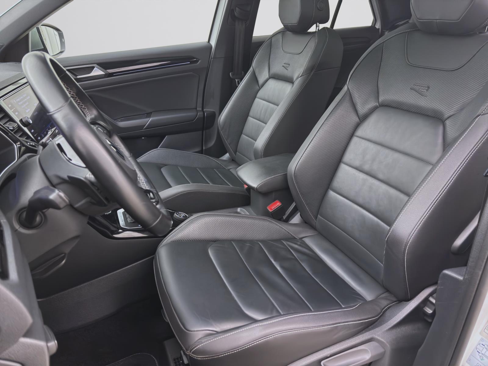 Volkswagen T-Roc 4M R NAVI AHK PANO KAMERA
