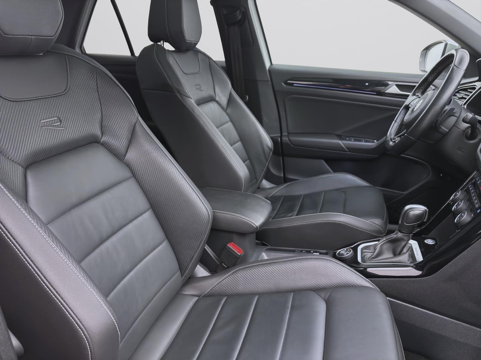 Volkswagen T-Roc 4M R NAVI AHK PANO KAMERA