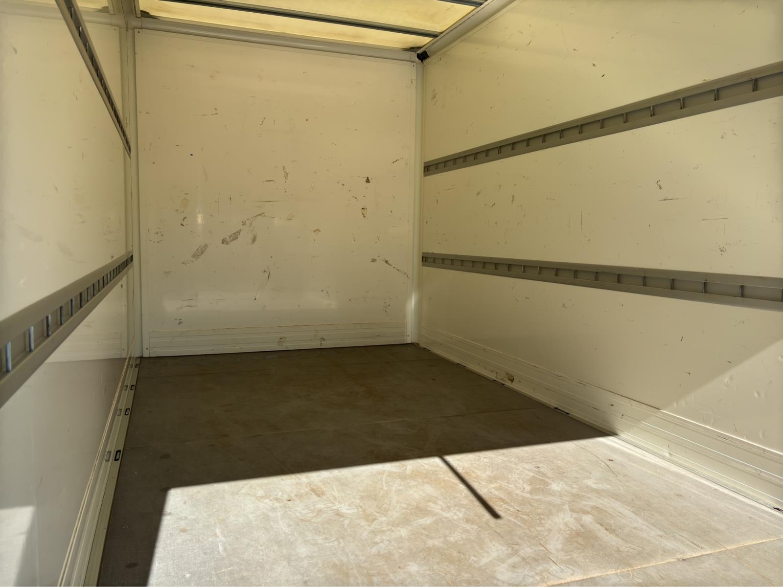 Volkswagen Crafter Pritsche 35 TDI DSG KOFFER LADEBOARDWAND KLIMA