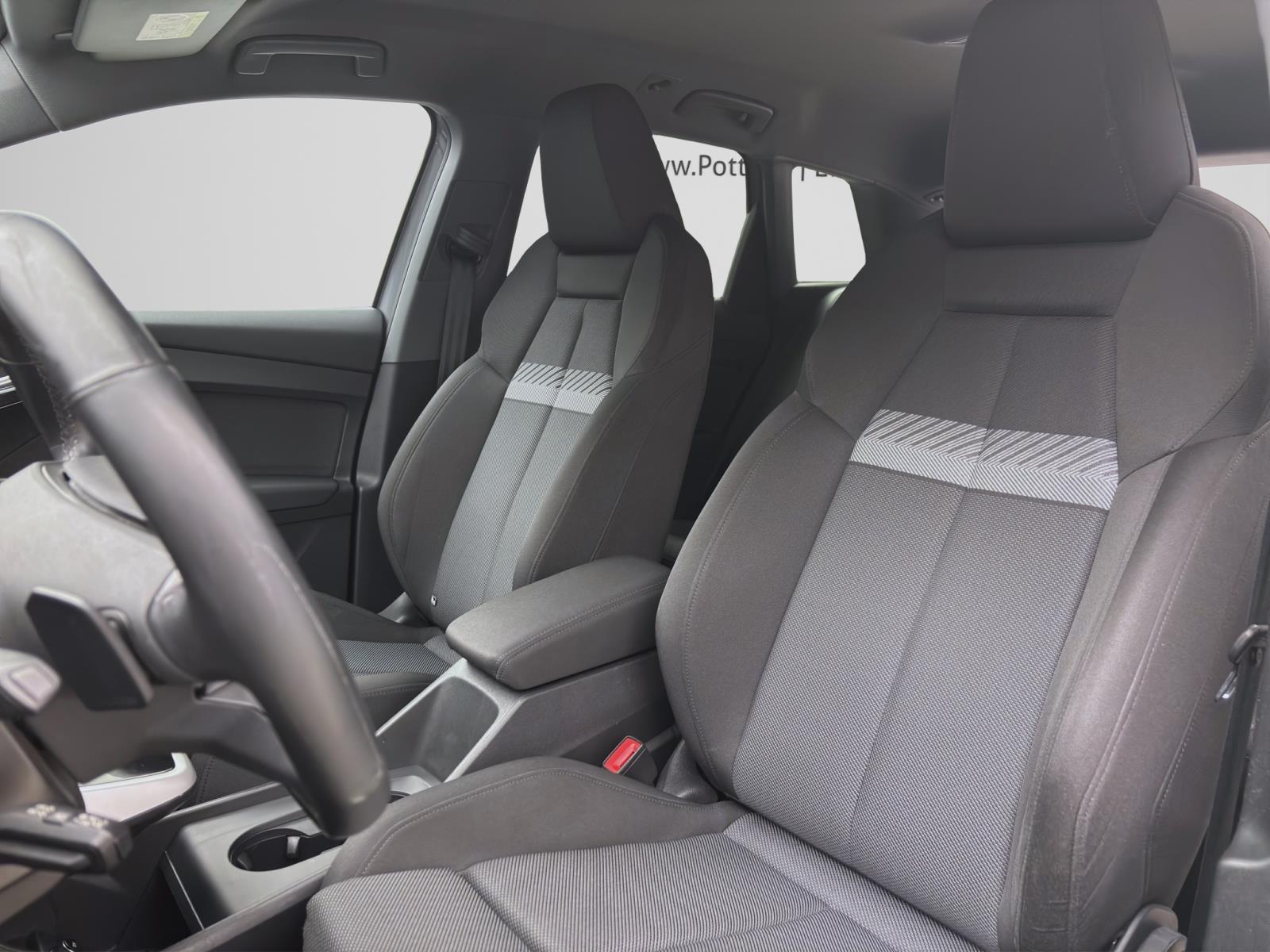 Audi Q4 e-tron 40 AHK NAVI-PRO MATRIX VIRTUAL