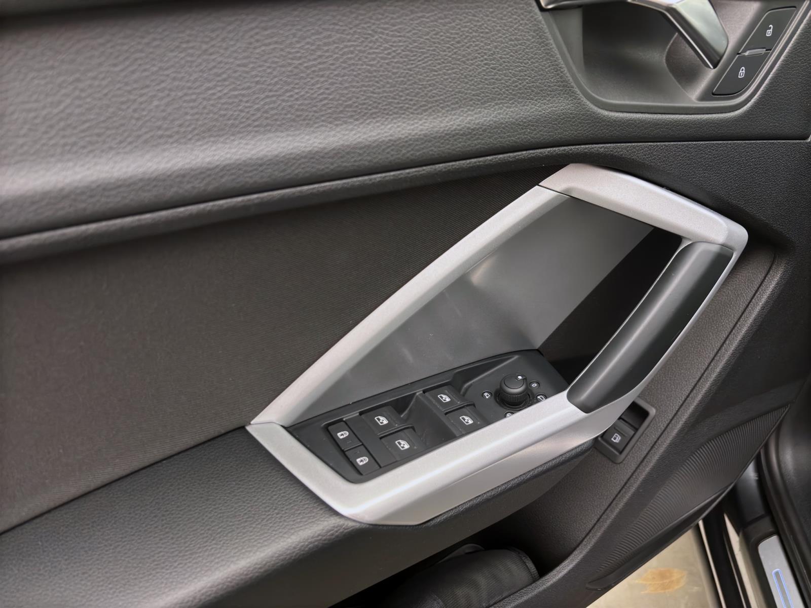 Audi Q3 45 TFSIe S LINE NAVI+ KAMERA LED GRA