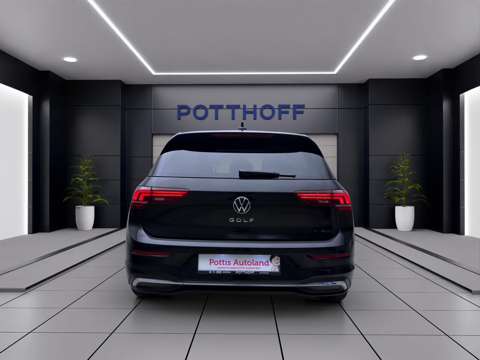 Volkswagen Golf 1.5 TSI GOAL NAVI AHK SITZHZG PDC