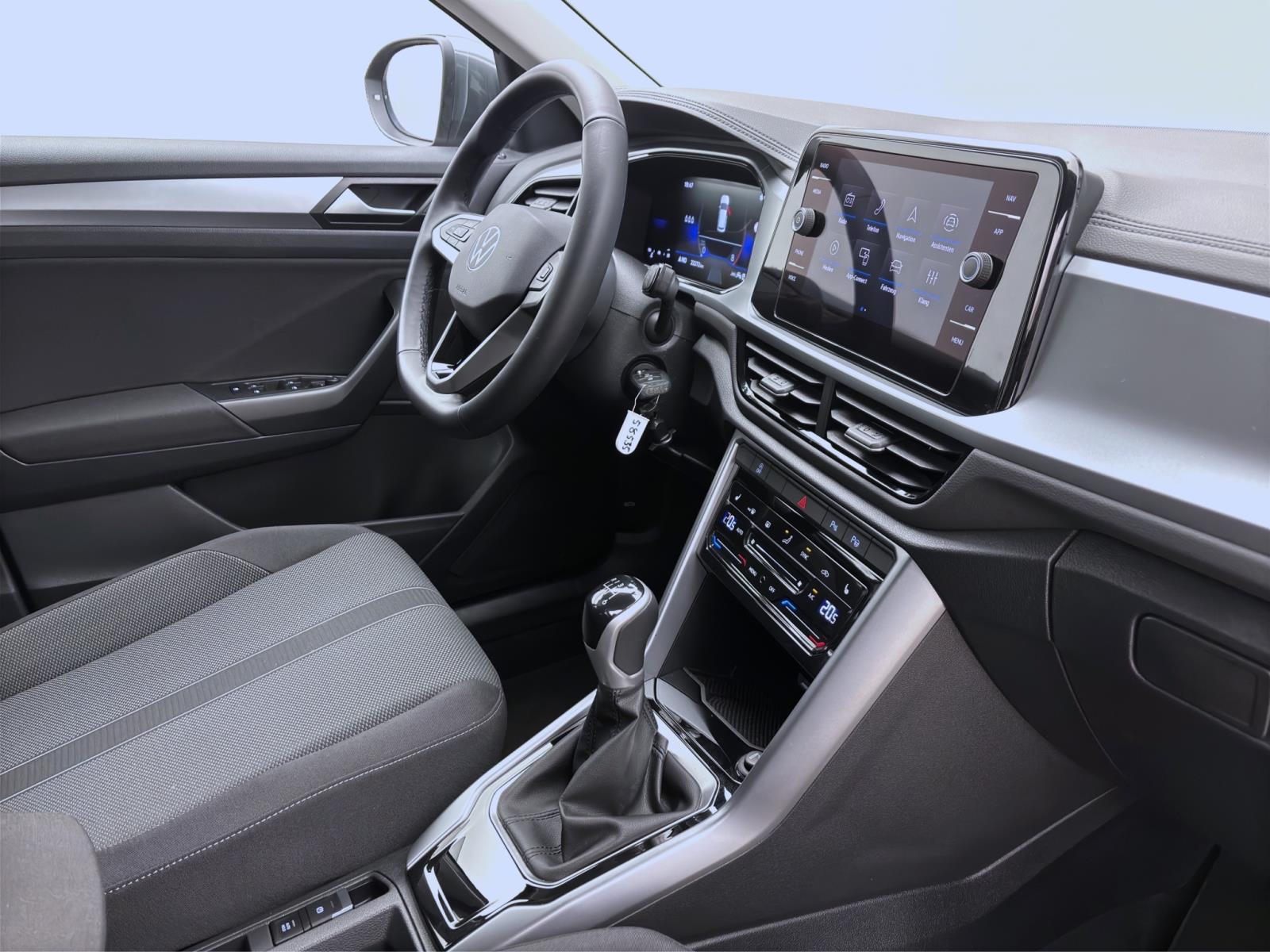Volkswagen T-Roc 1.0 TSI LIFE NAVI KLIMA PDC SITZHZG