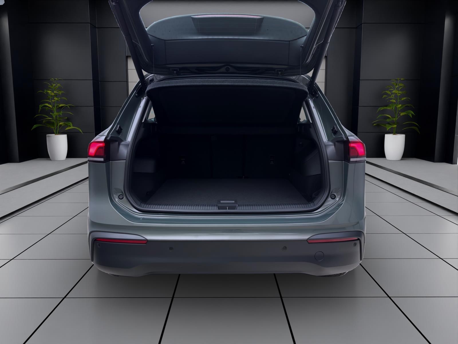 Volkswagen Tiguan 1.5 eTSI DSG LIFE HuD AHK KAMERA NAVI