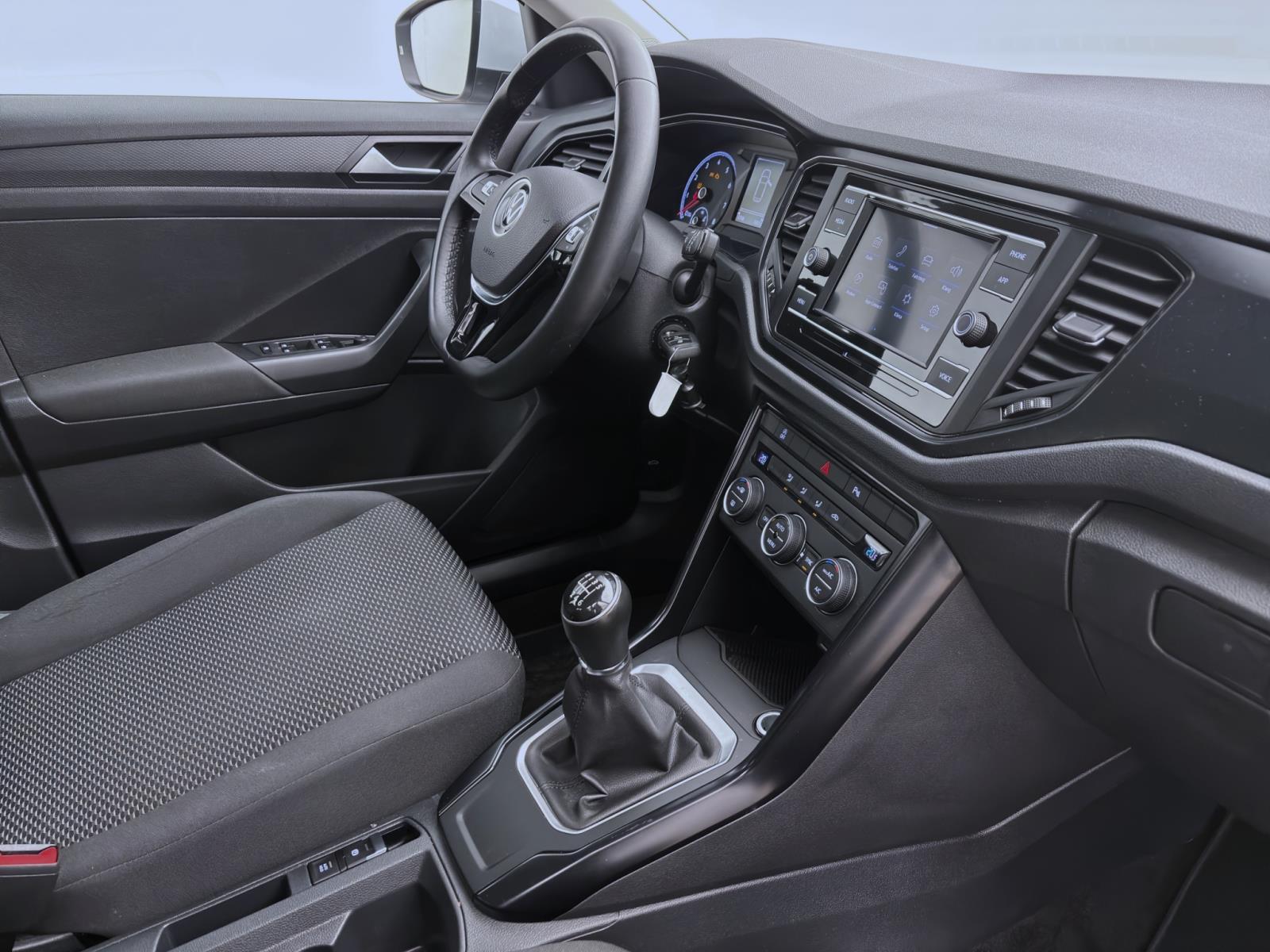 Volkswagen T-Roc 1.0 TSI KLIMA PDC DAB+ eFENSTER