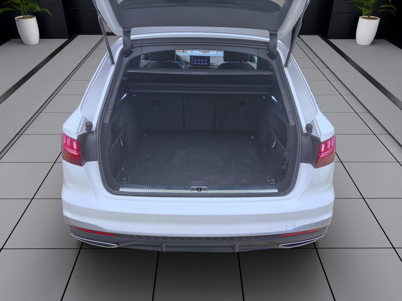 Audi A4 Avant 40 TDI Q S LINE PANO AHK NAVI+ KAMERA