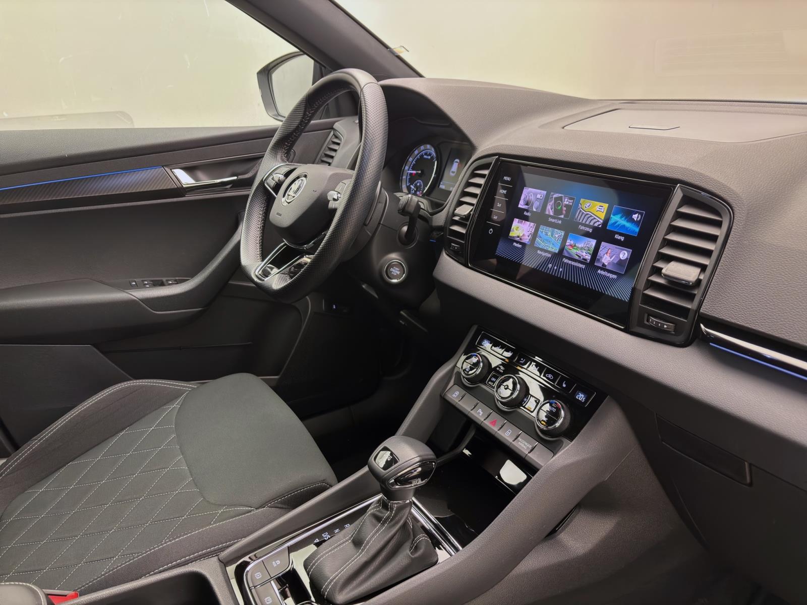 Skoda Karoq 2.0 TDI DSG 4x4 SPORTLINE NAVI PDC LED SITZHZG