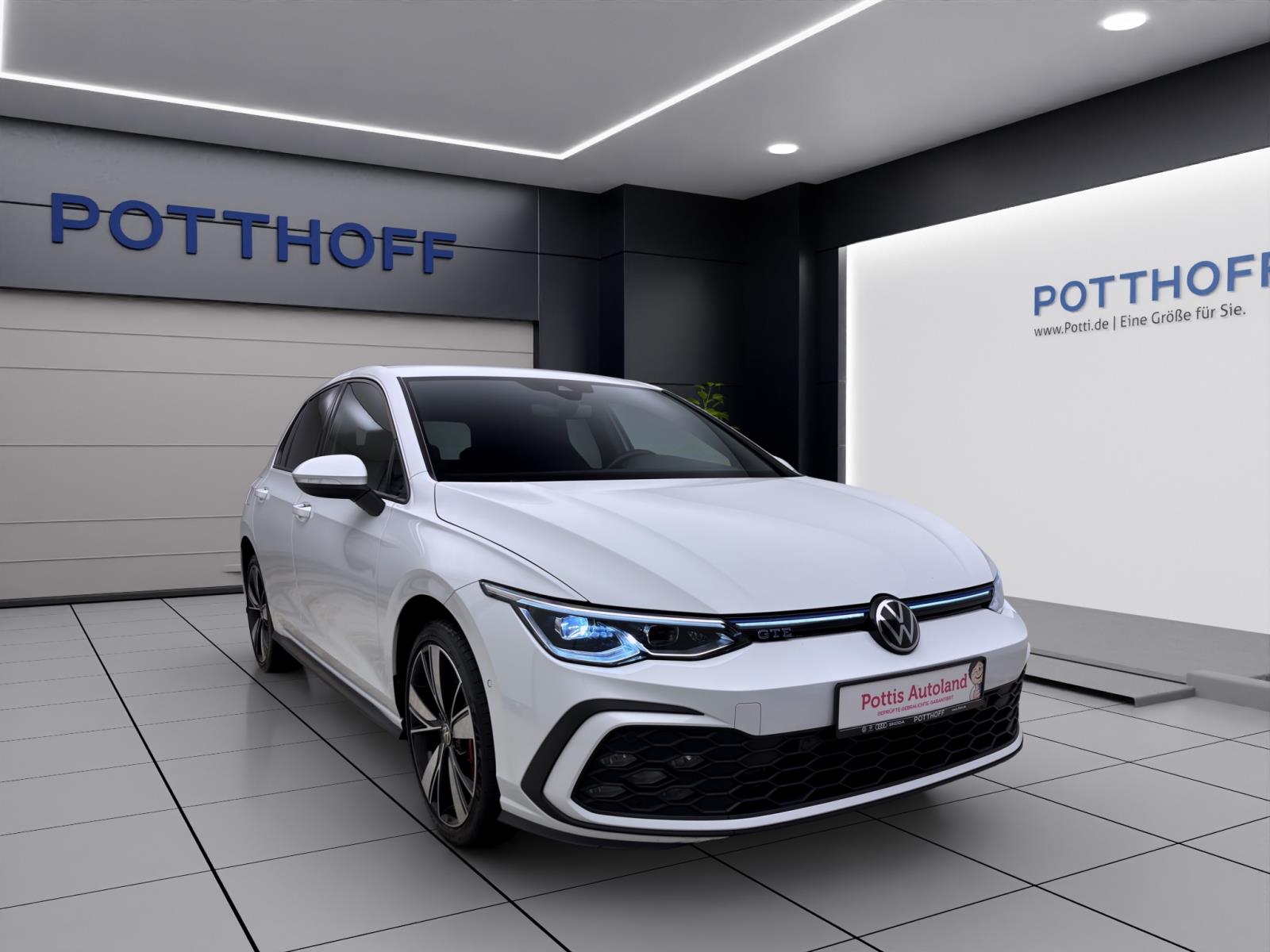 Volkswagen Golf GTE NAVI AHK KAMERA PDC SITZHZG